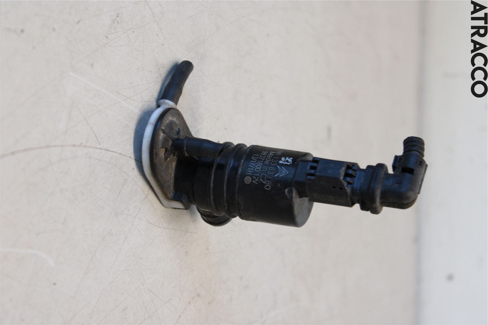 Peugeot 3008 17-24 Spylerpumpe Frontrute