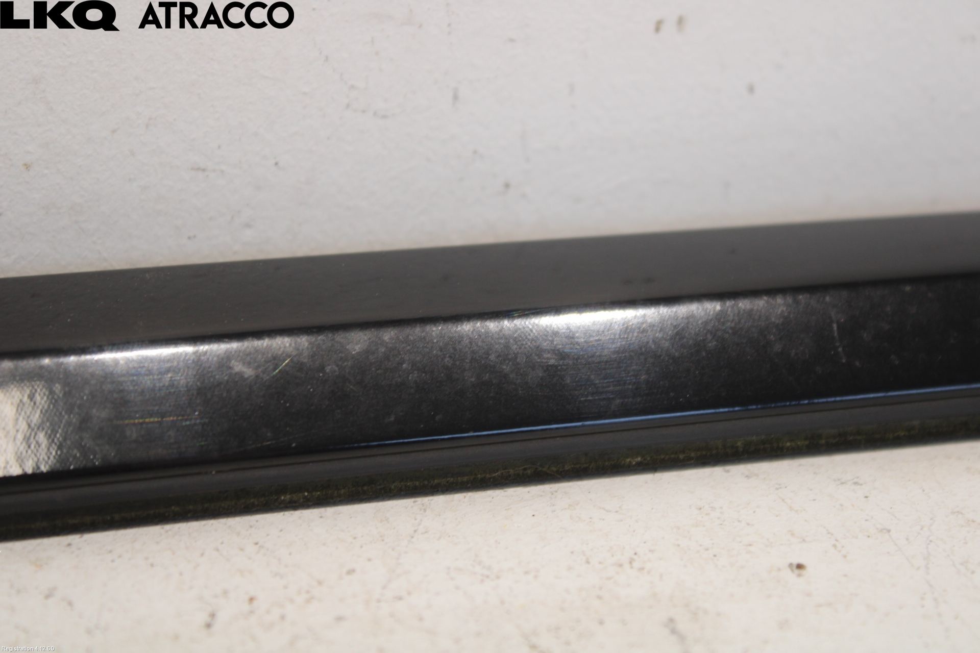 Tesla MODEL 3 17- List Høyre Side