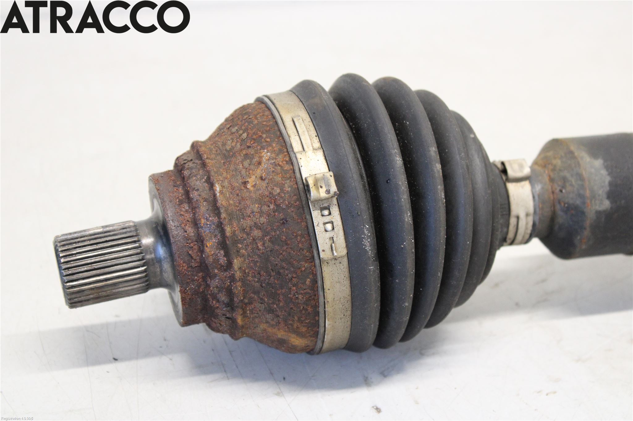 Skoda SUPERB 16-24 Drivaksel Foran Kompl Høyre