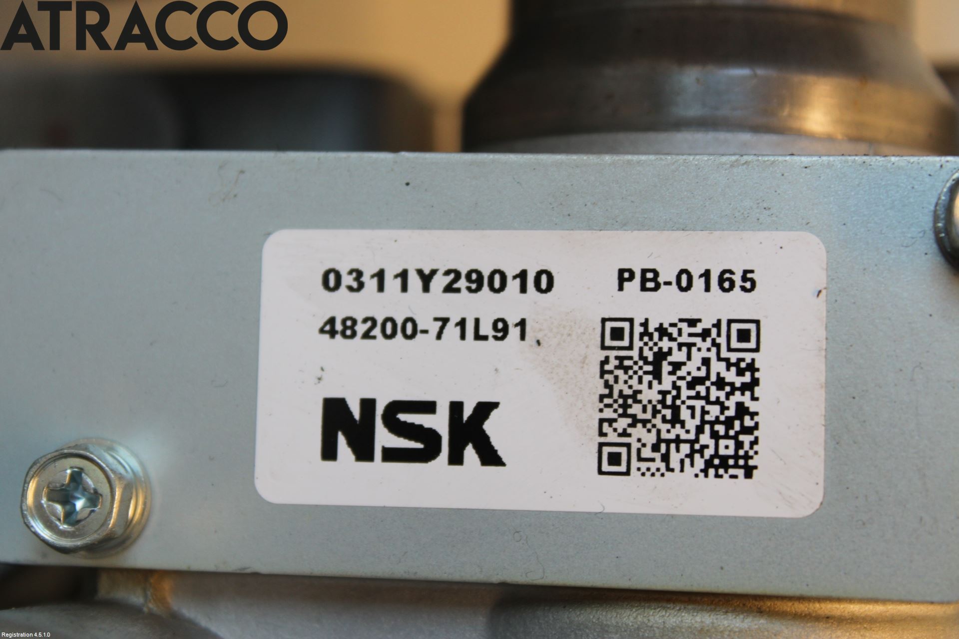 Suzuki SWIFT 11-16 Rattakselaggregat Innebygd Servo