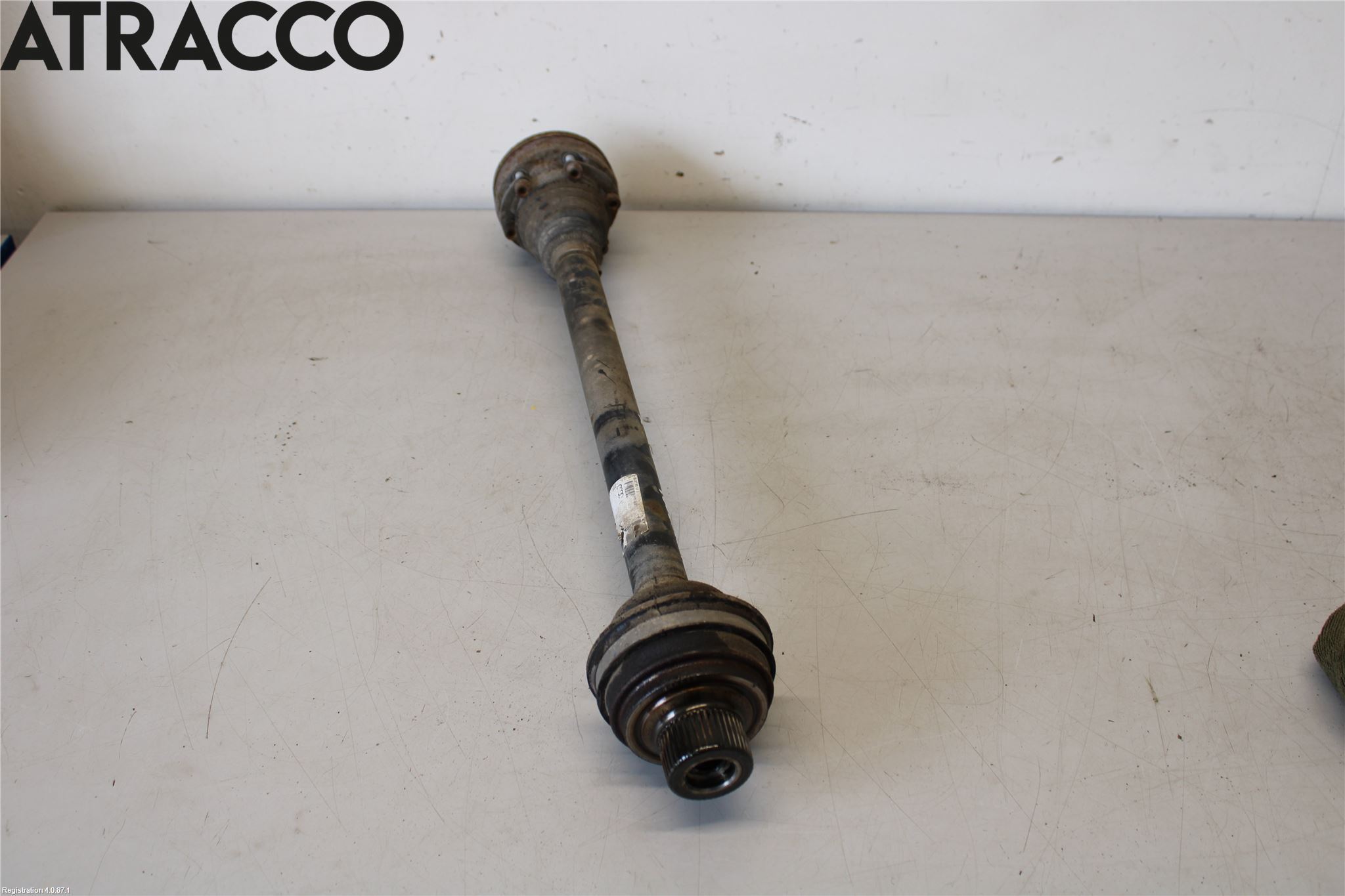 Audi A4/S4 08-11 Drivaksel Bak Kompl Venstre