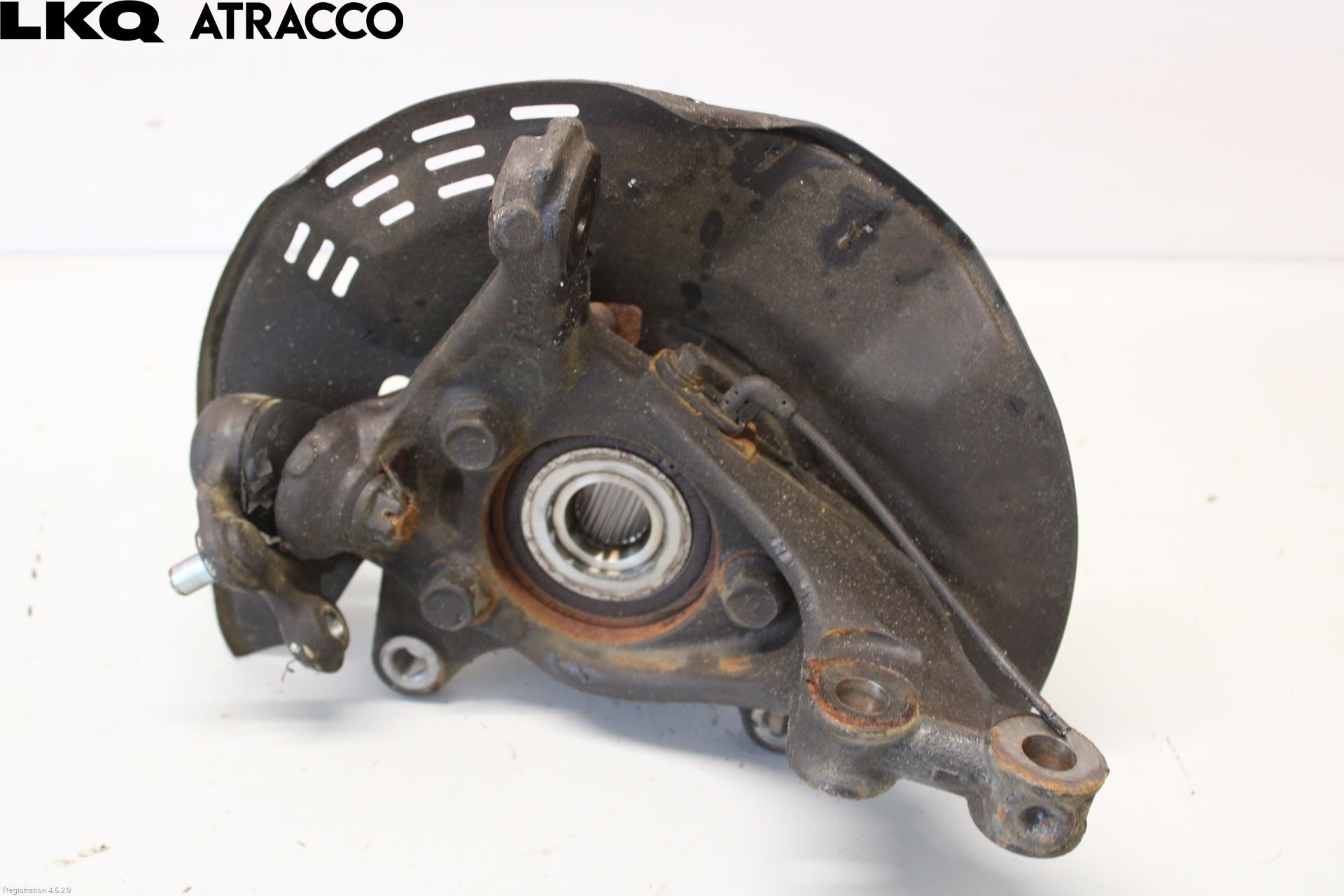 Toyota YARIS CROSS XP21 21- Spindel Vf