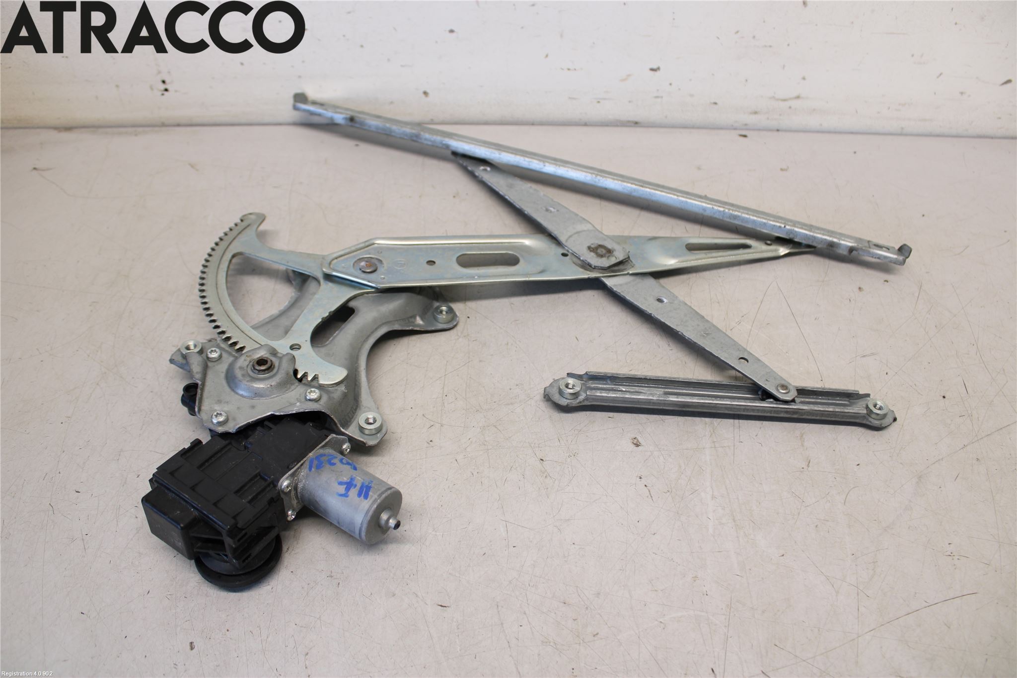 Toyota PRIUS+ ZVW40 12-20 Vindusheis El Komp