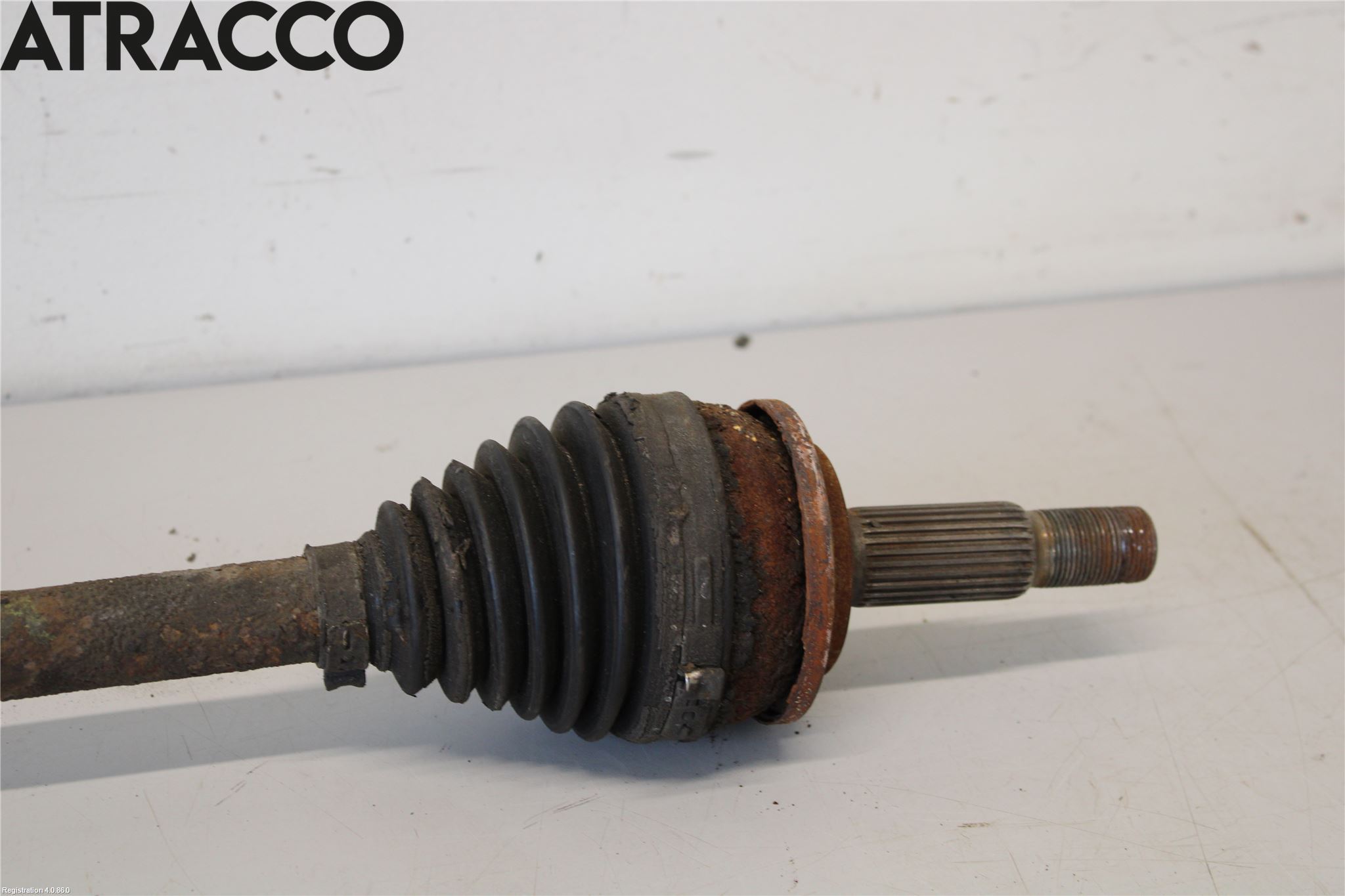 Toyota AURIS 10-12 Drivaksel Foran Kompl Venstre