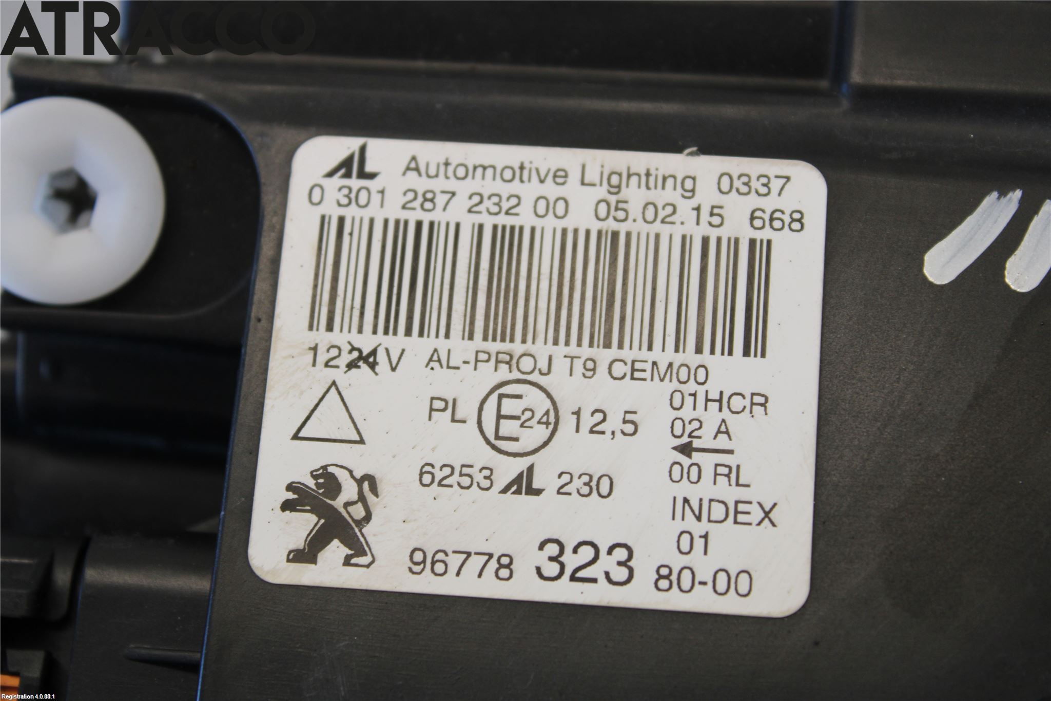 Peugeot 308 14-21 Frontlykt Høyre