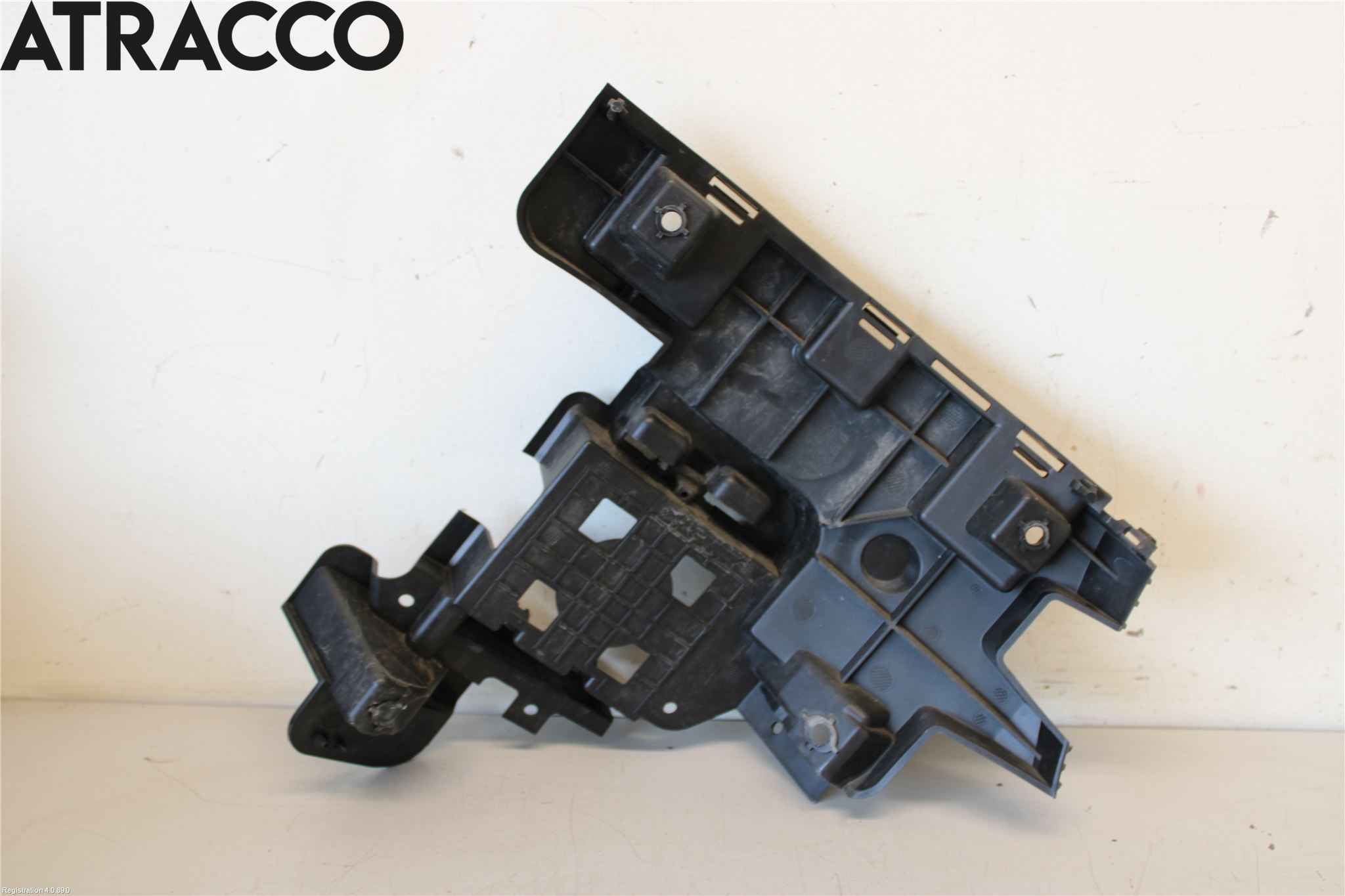 Volvo S60 14-18 Støtfangerfeste Bak Høyre