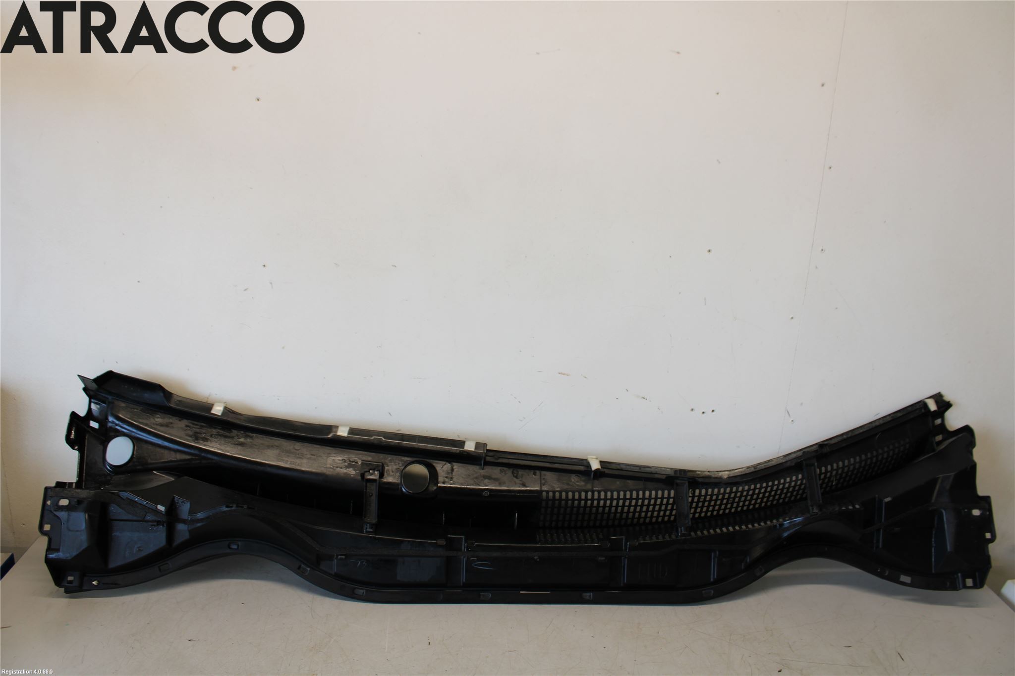 Toyota AURIS 13-19 Visker Deksel-Grill-Under Frr