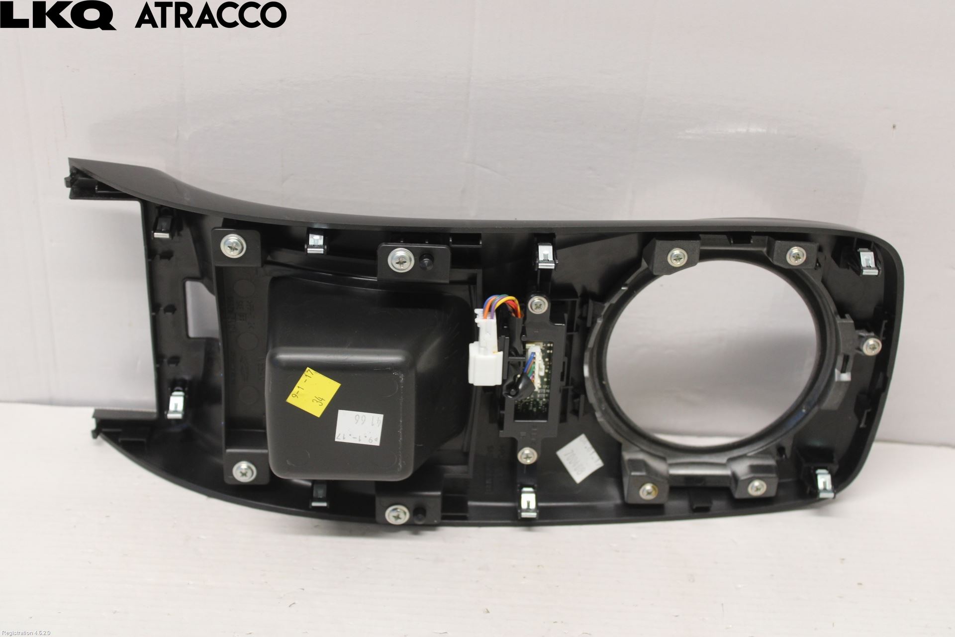 Nissan LEAF 11-17 Instrumentkonsoll Gulv