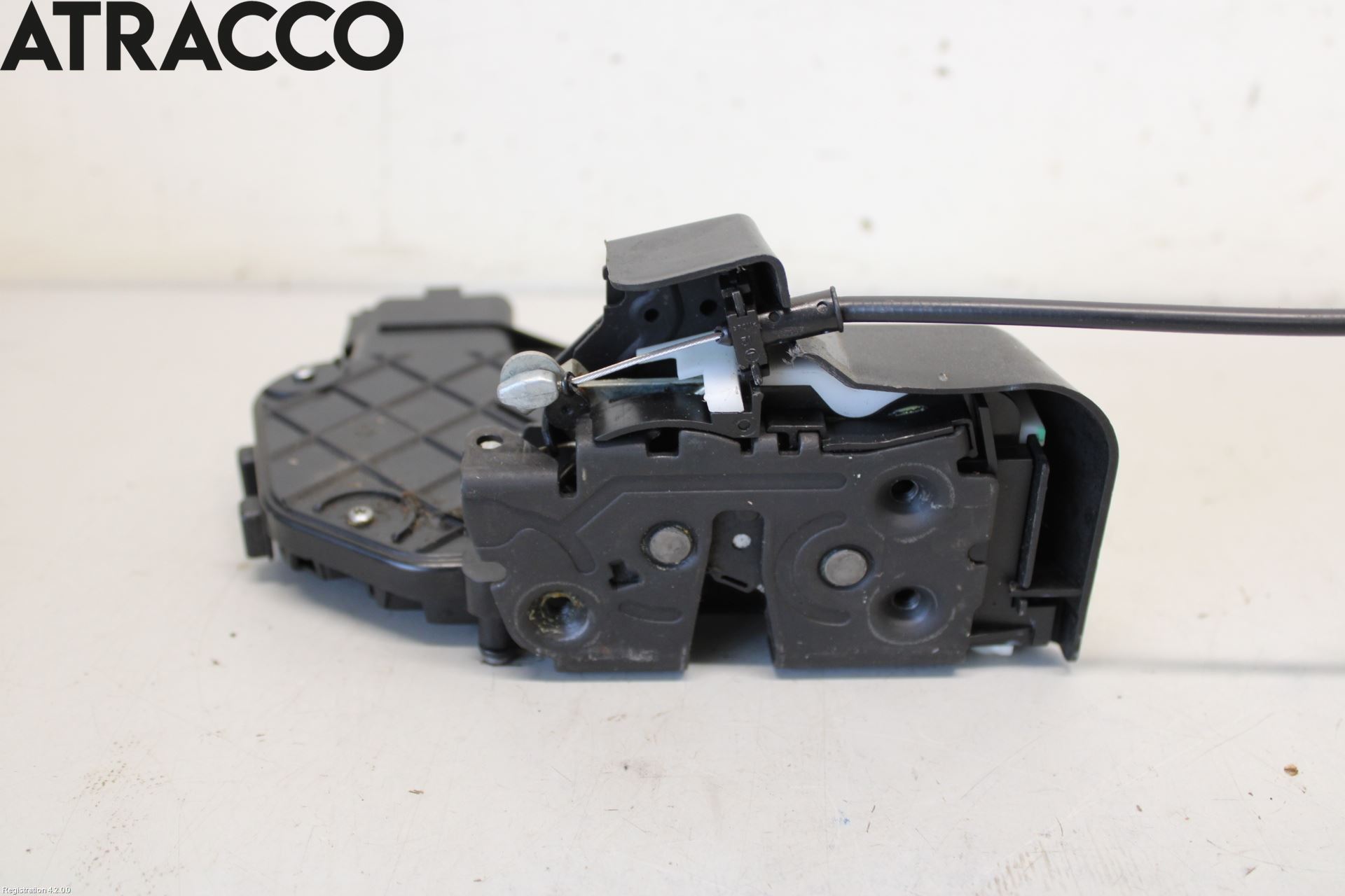 Volvo XC70 08-13 Dørlås - Låsekasse