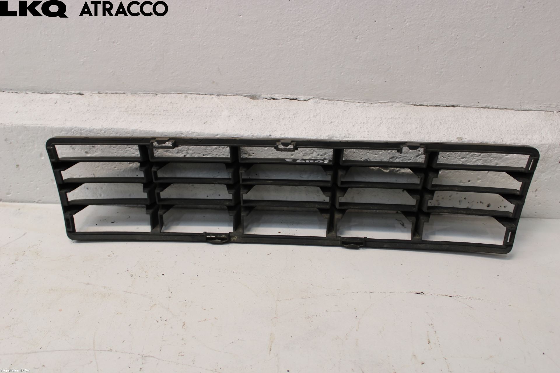 Volvo S40 04-07 Grilldel Midt