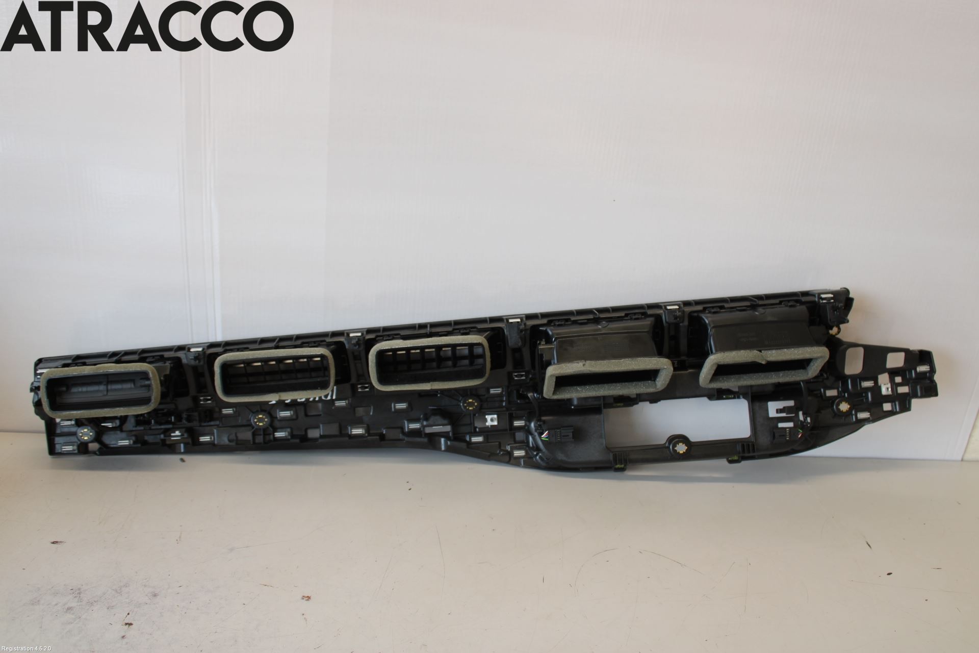 Audi Q7/SQ7 Dashbord Kanal - Dyse