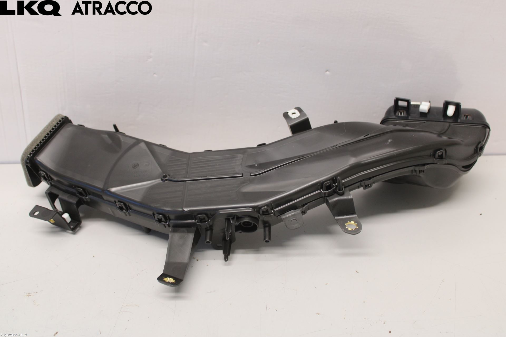 Porsche TAYCAN 20- Dashbord Kanal - Dyse