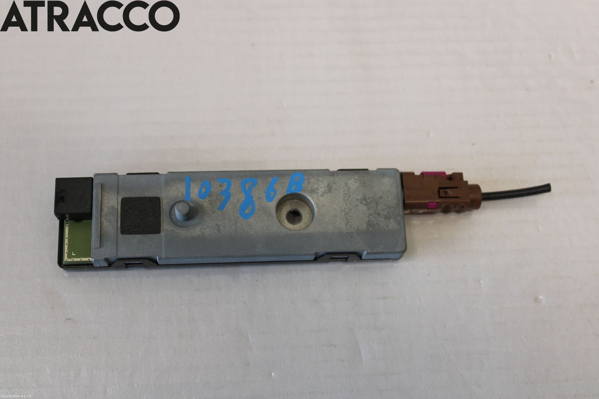 Mercedes-Benz MB E-KLASS (W212) 09-16 Stereo Antenneforsterker