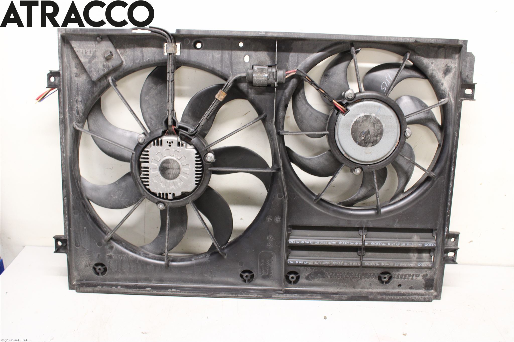 Volkswagen VW GOLF VI 09-13 Kjølevifte Elektrisk