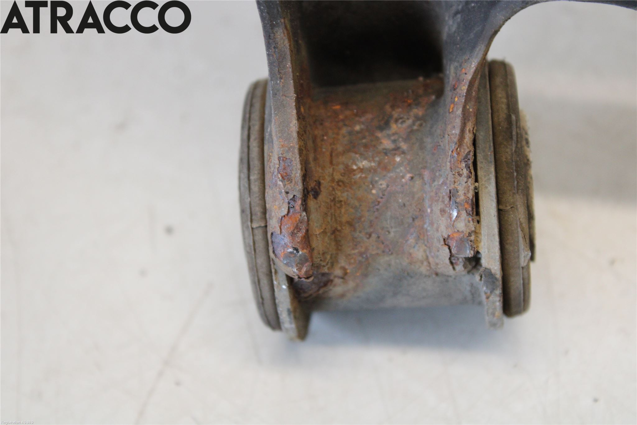 Volkswagen VW PASSAT 15-19 Bærearm Foran Venstre Nedre