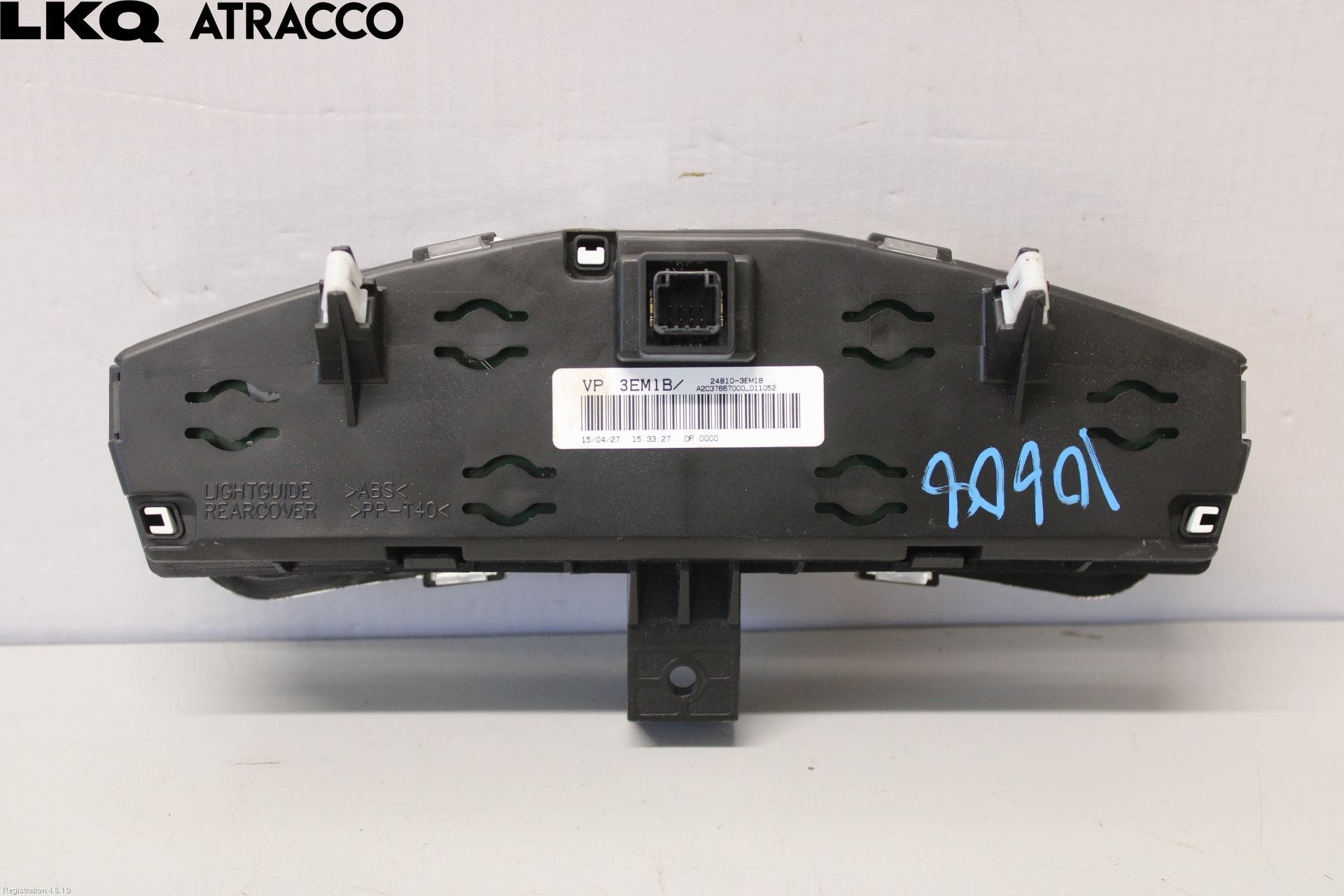 Nissan LEAF 11-17 Instr Kombinert