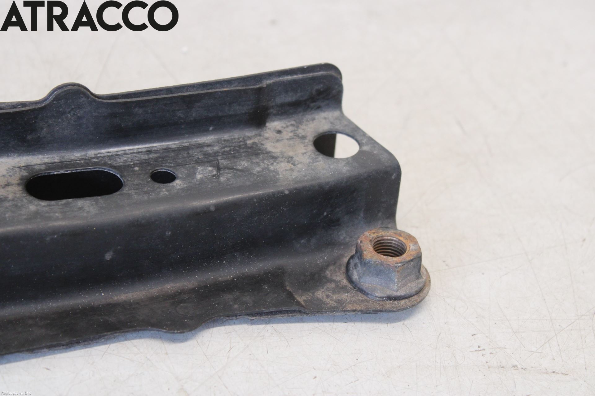 Toyota PRIUS+ ZVW40 12-20 Frontplate