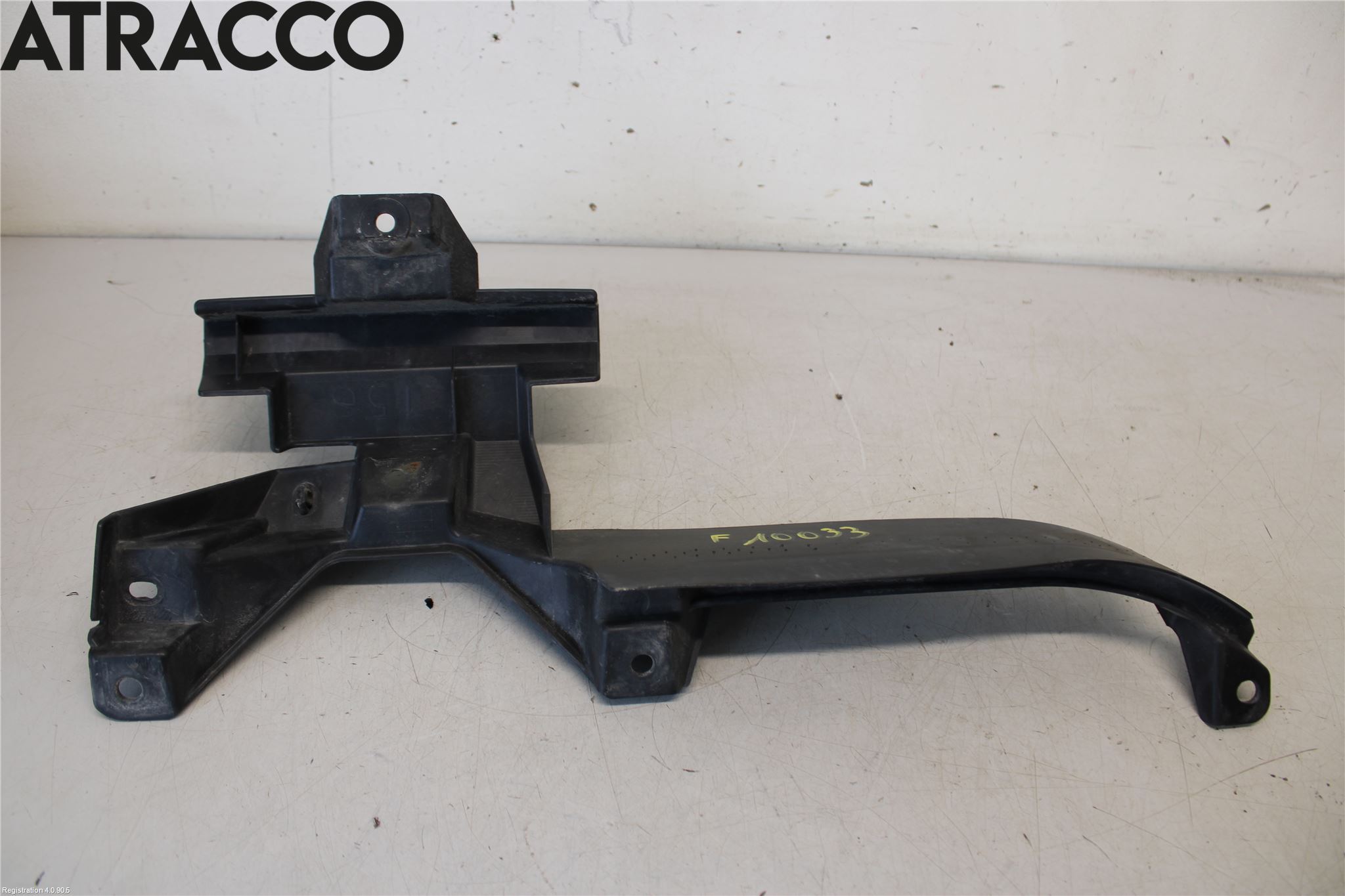 Citroen C-CROSSER Støtfanger Foran Feste