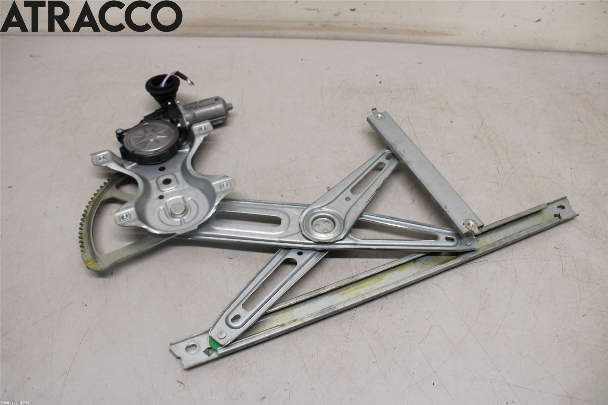 Toyota YARIS XP130 12-14 Vindusheis El Komp