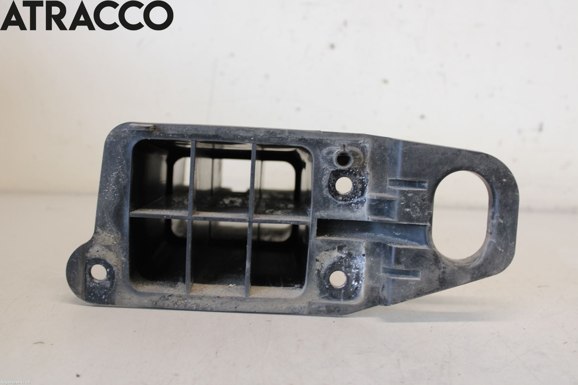 Peugeot 5008 10-16 Støtfanger Foran Feste