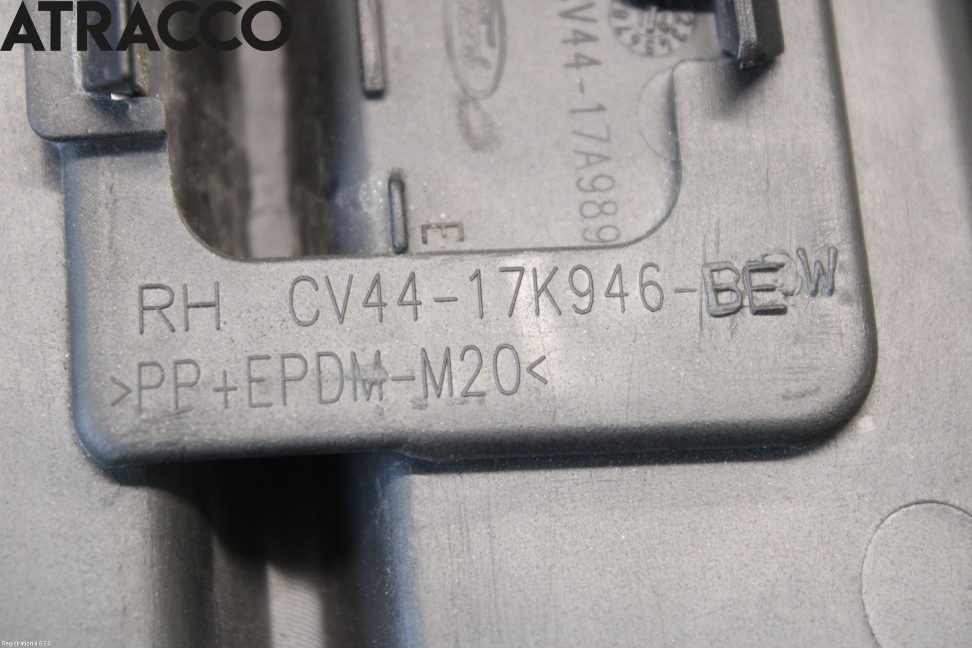 Ford KUGA 13-16 Grilldel Høyre