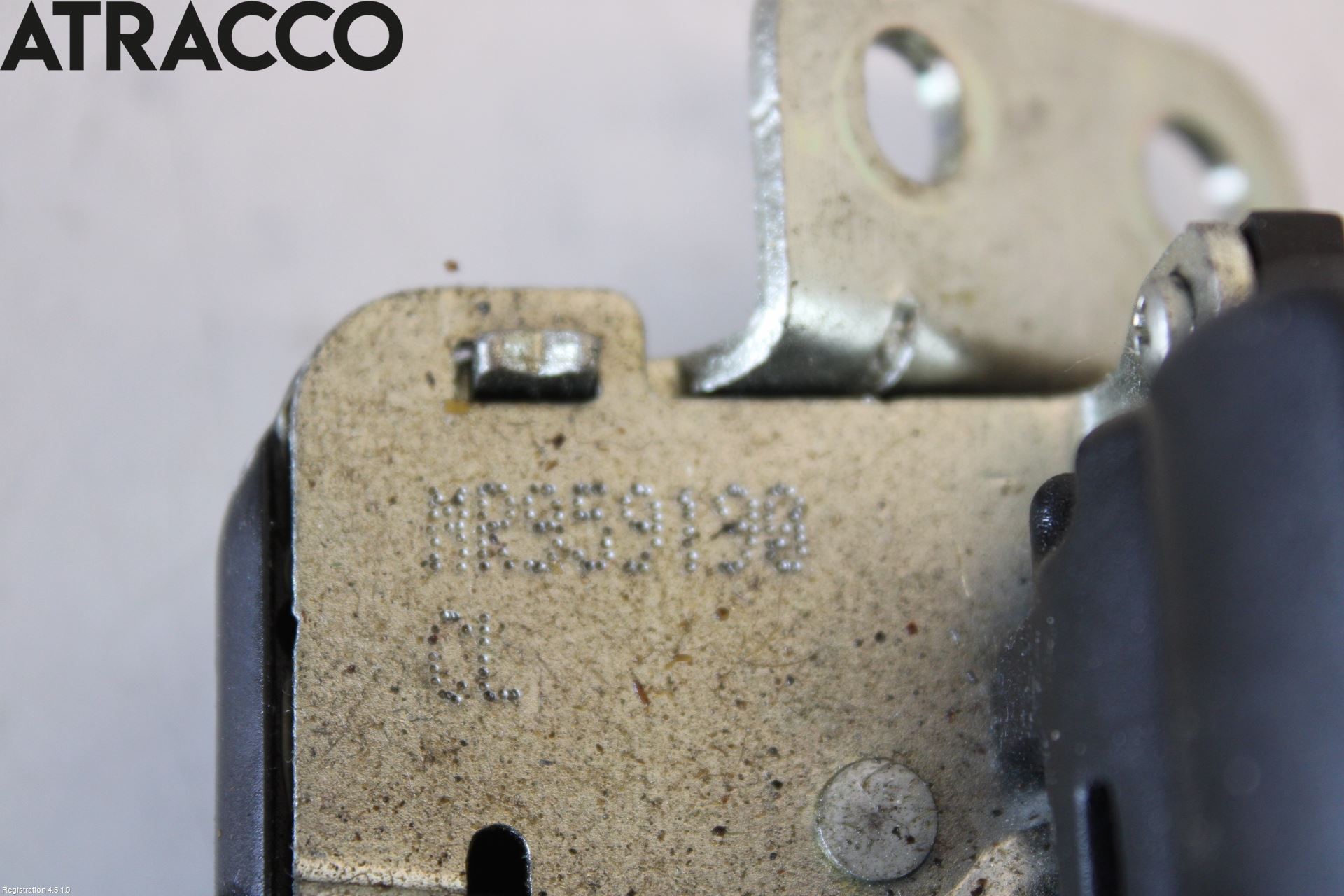 Mitsubishi COLT   04-08 Bakluke-Lokk Låsekasse