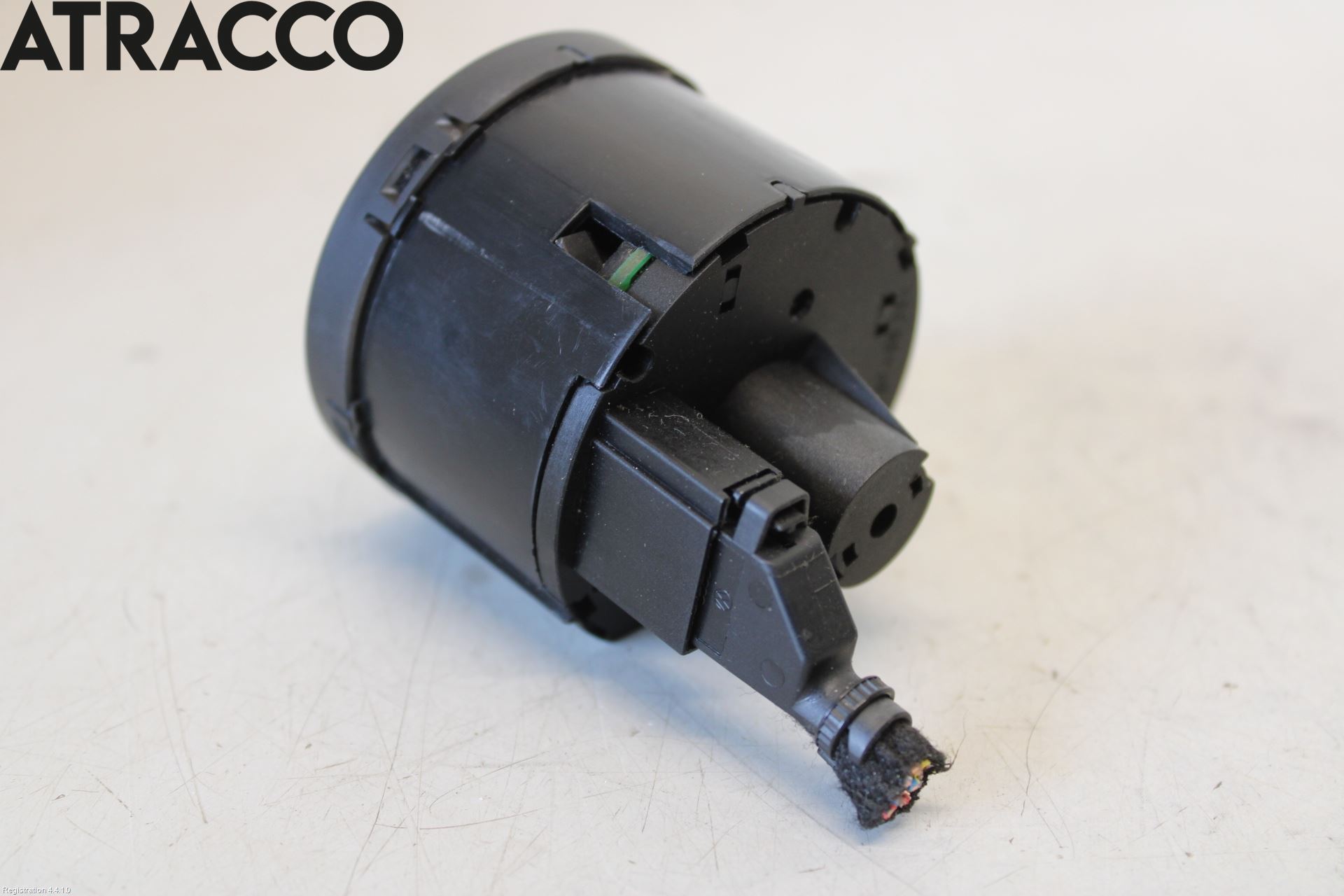 Volkswagen VW TRANSP/CARAVELLE (T5) 04-15 Bryter Hovedlys