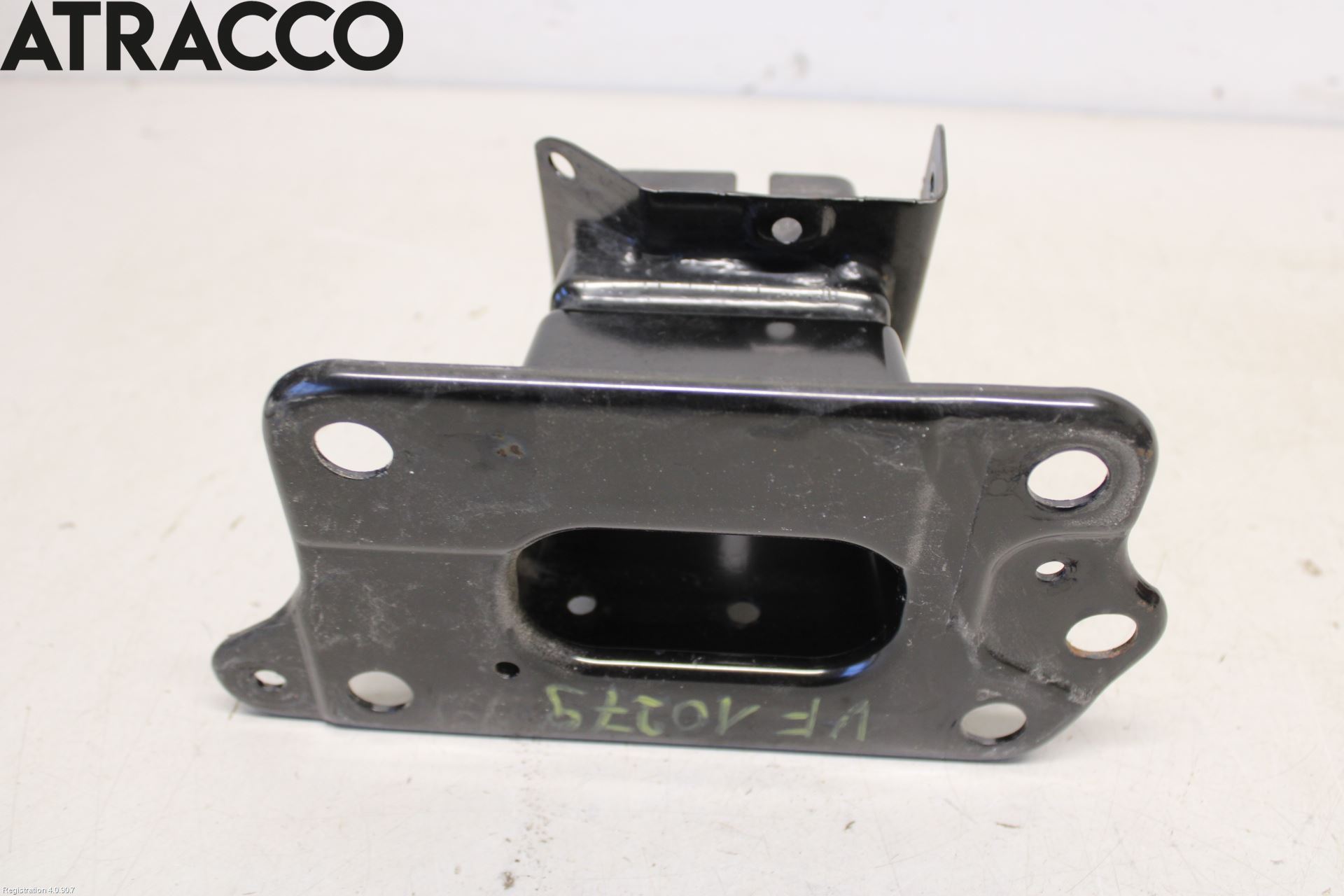 Kia NIRO (DE) 17-22 Støtfanger Foran Feste