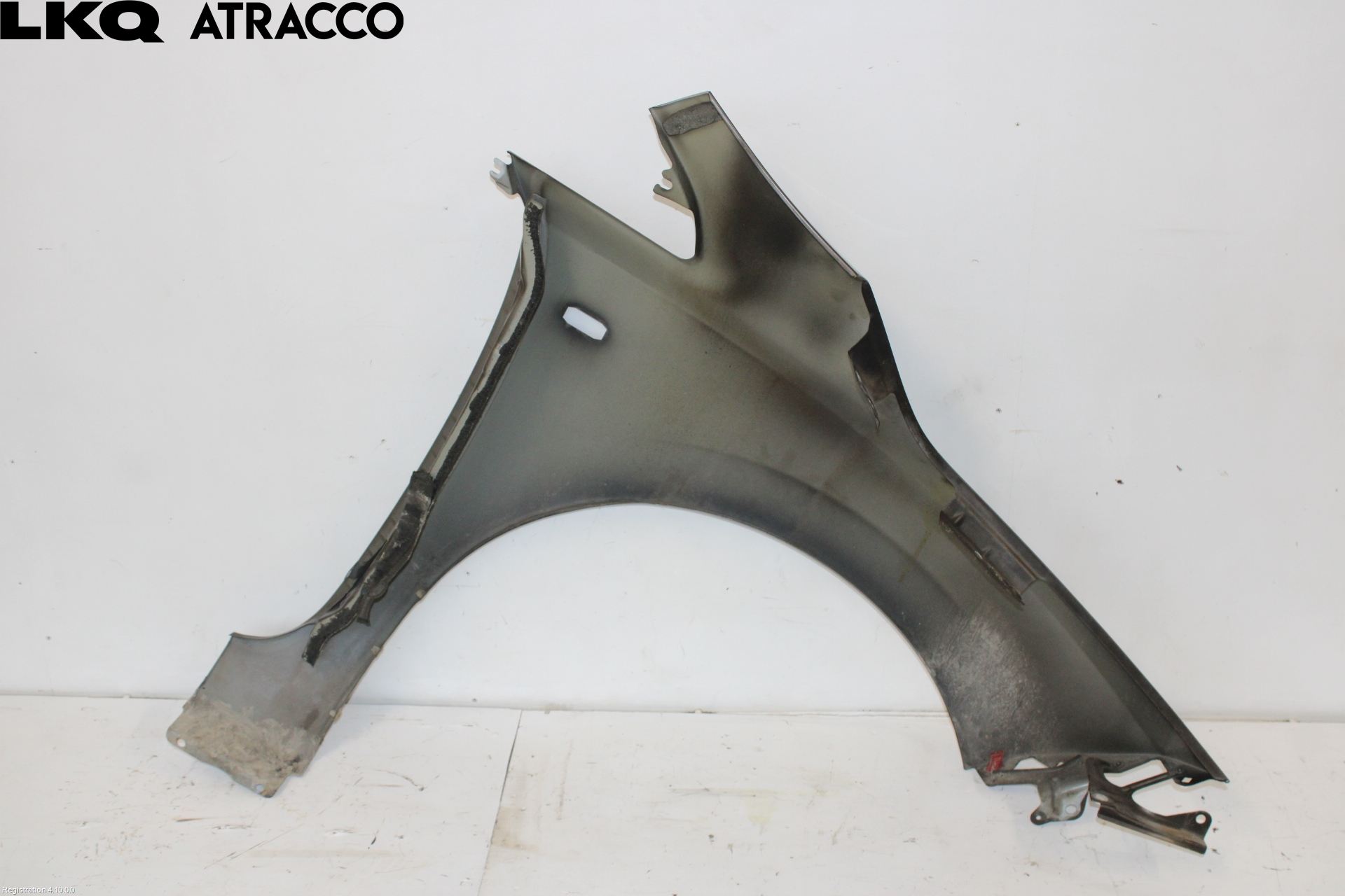 Nissan LEAF 11-17 Skjerm Foran Venstre