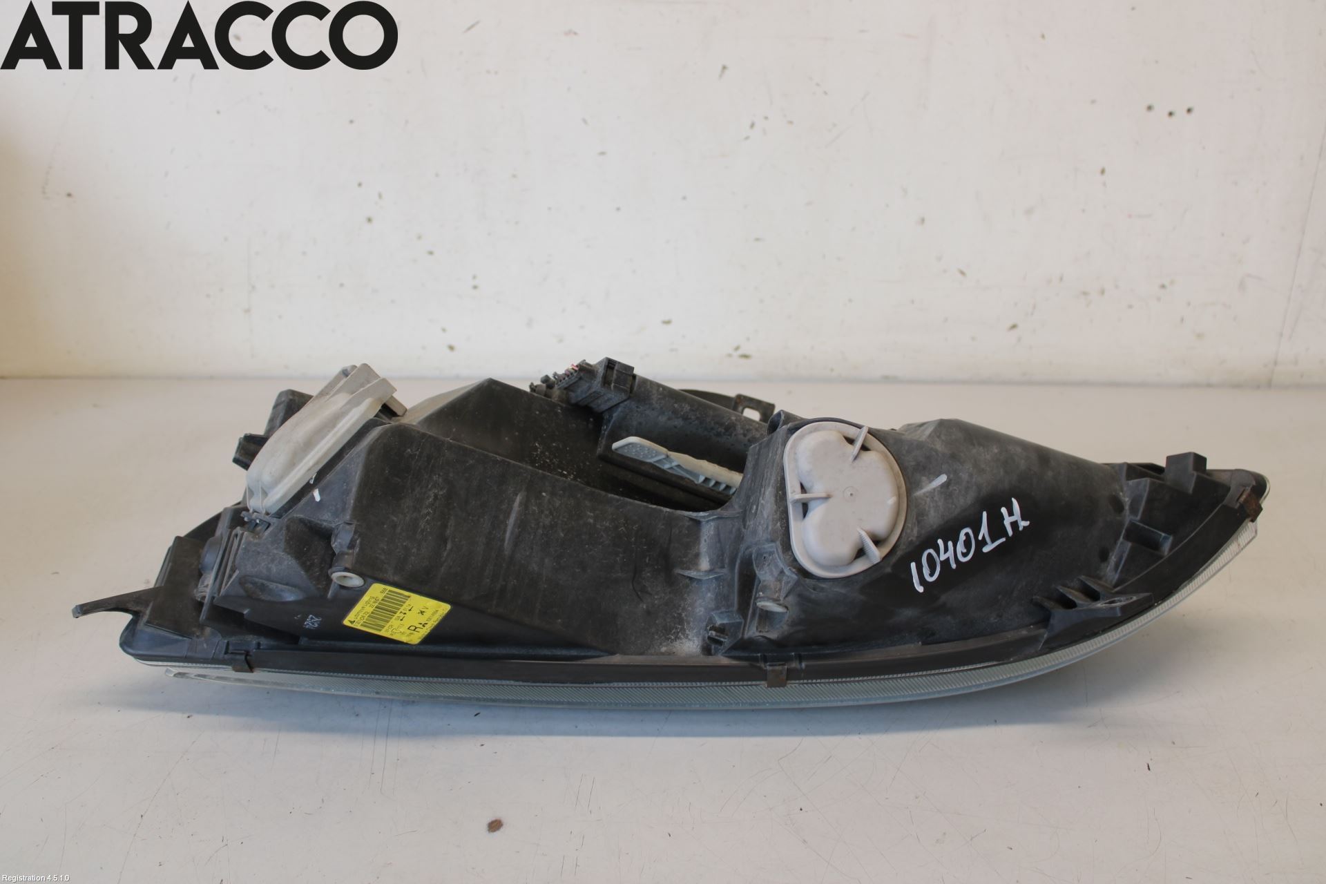 Mitsubishi COLT   04-08 Frontlykt Høyre