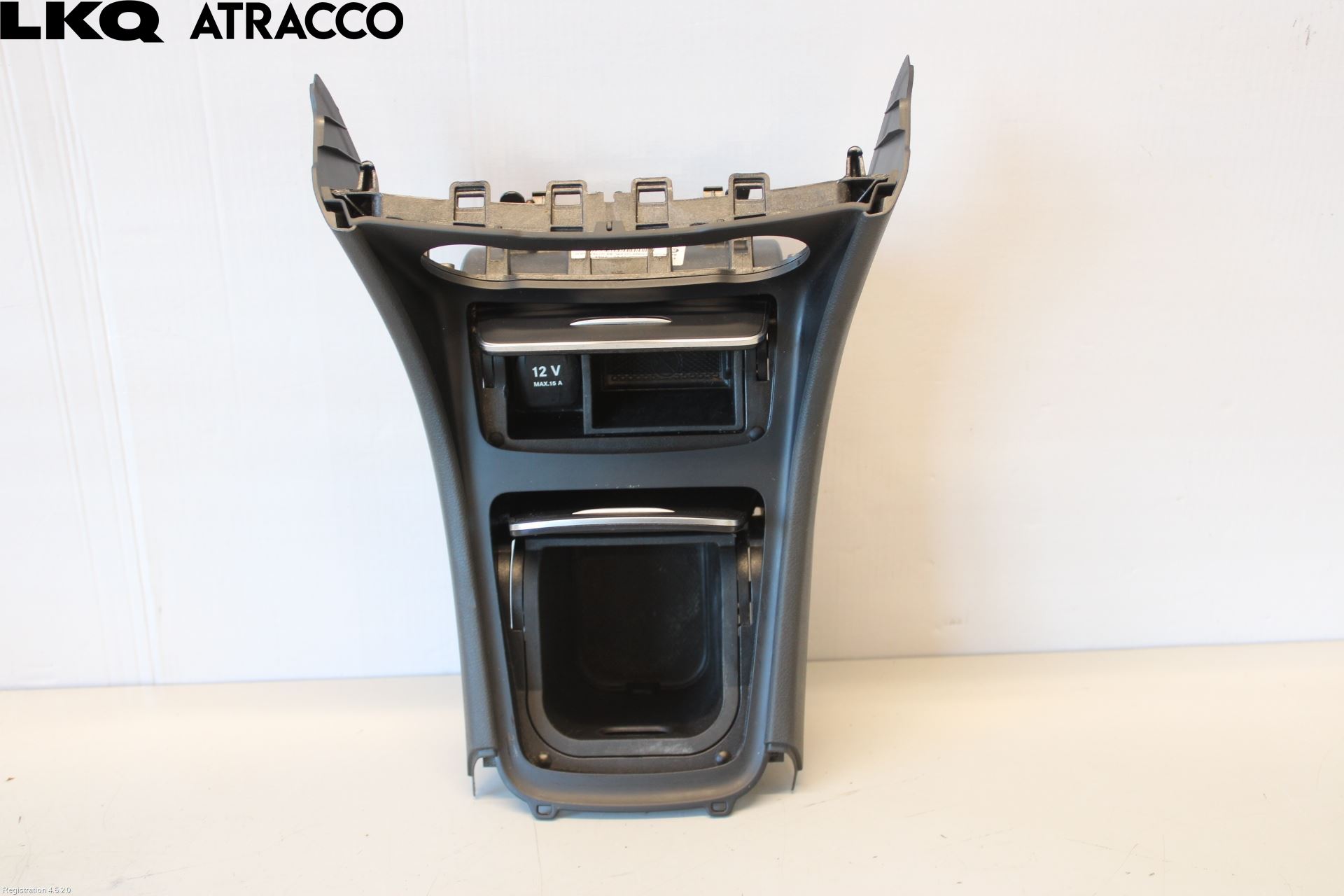 Mercedes-Benz MB CLA-KLASS (C117/X117) 13-19 Instrumentkonsoll Midt
