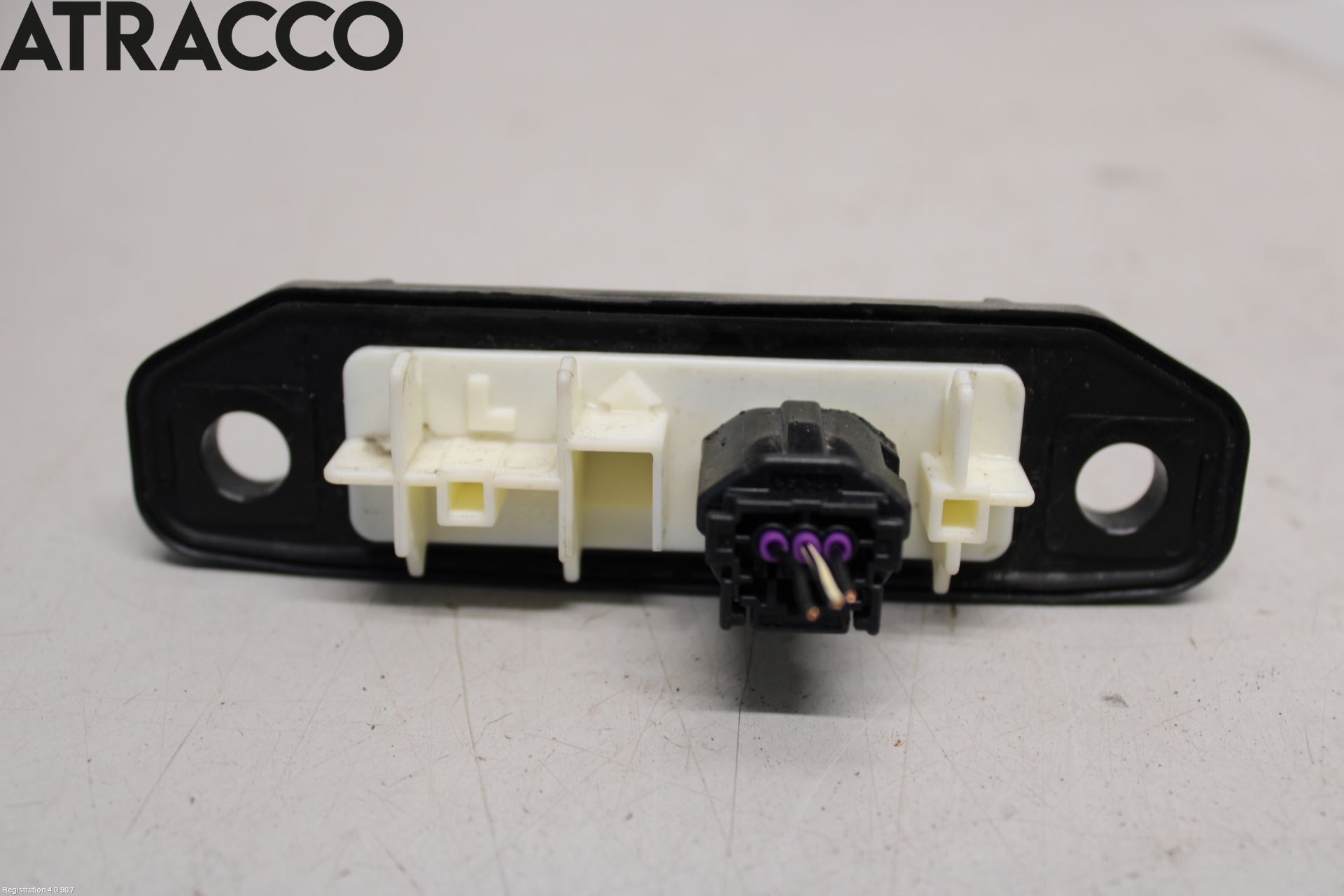 Toyota C-HR 16-23 Bakluke Handtak Ytre