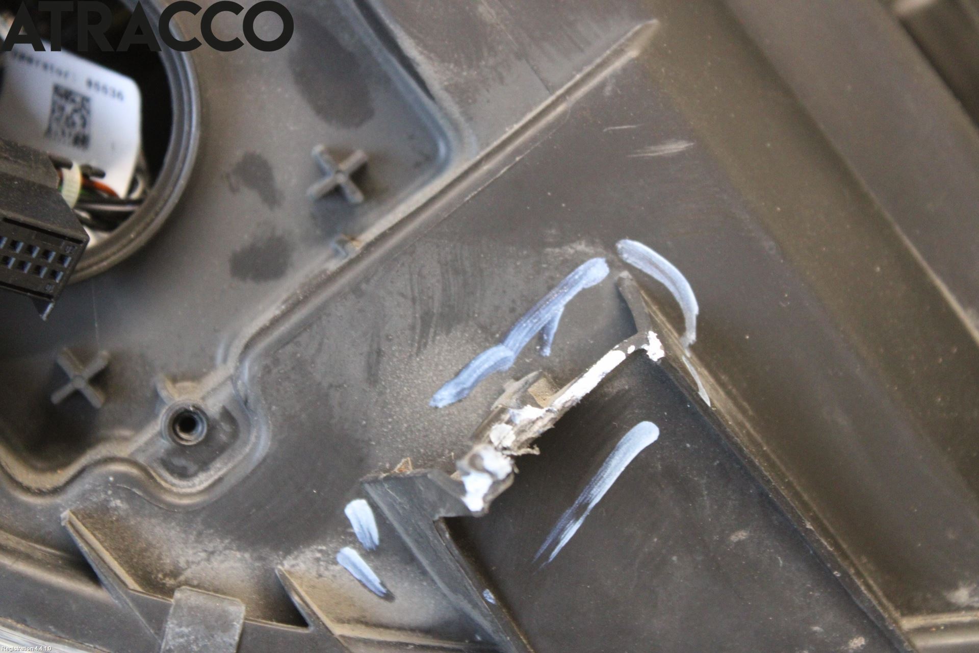 Volkswagen VW TRANSP/CARAVELLE (T5) 04-15 Frontlykt Venstre