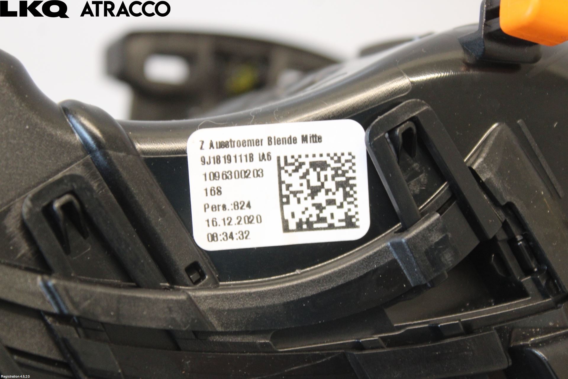 Porsche TAYCAN 20- Dashbord Kanal - Dyse