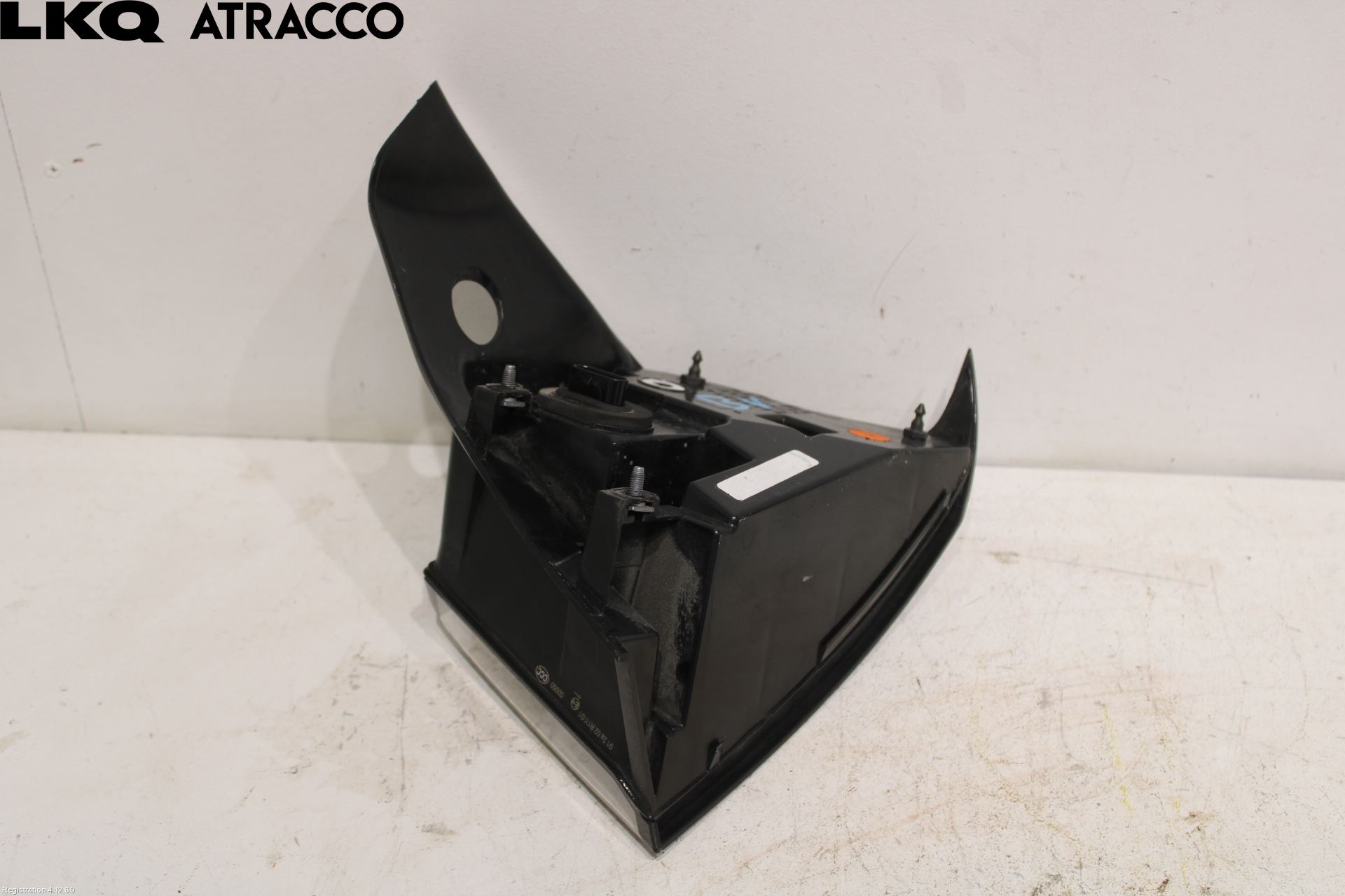 Tesla MODEL 3 17- Baklykt Venstre