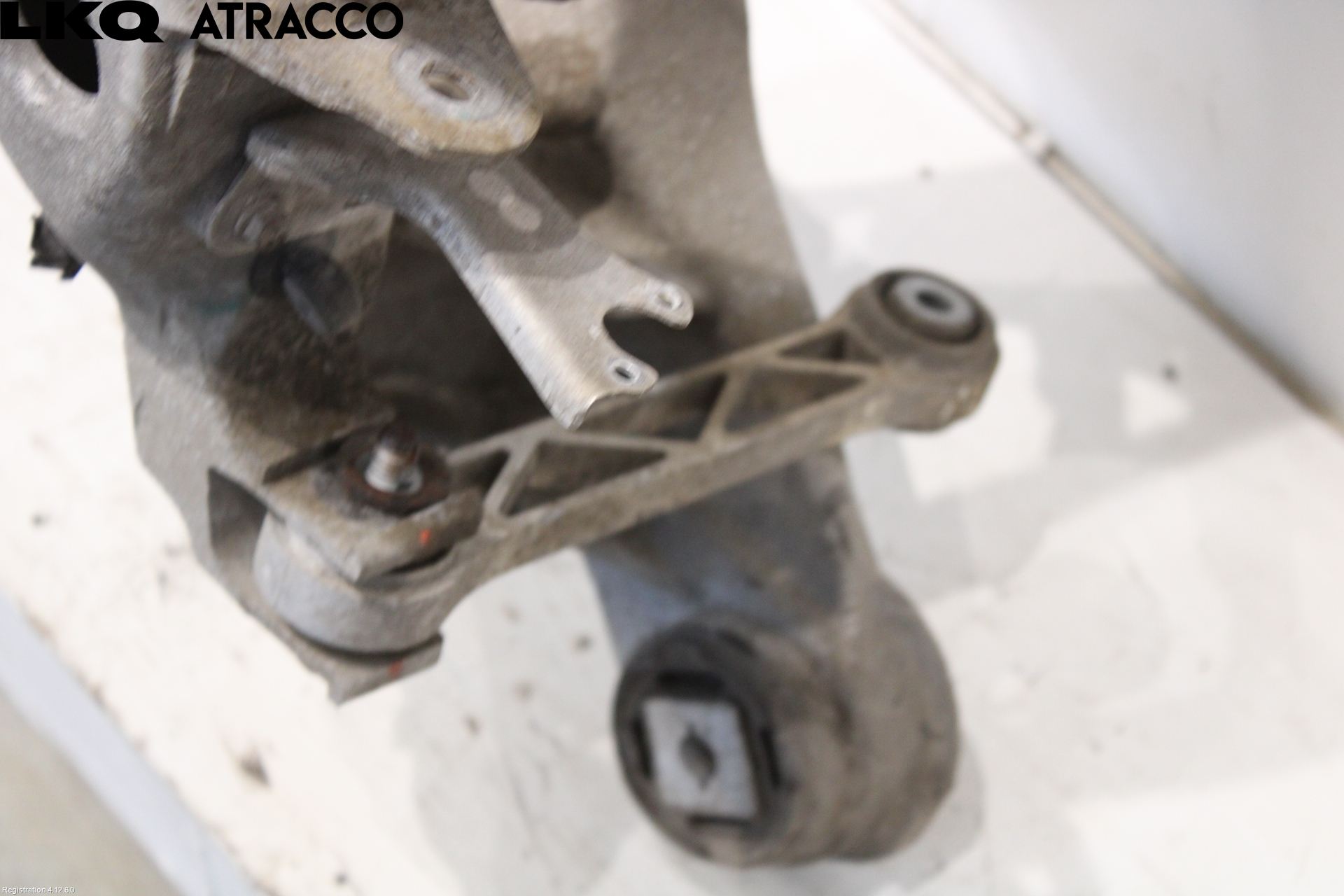 Tesla MODEL S 13- Bakaksel Feste Travers-Ramme