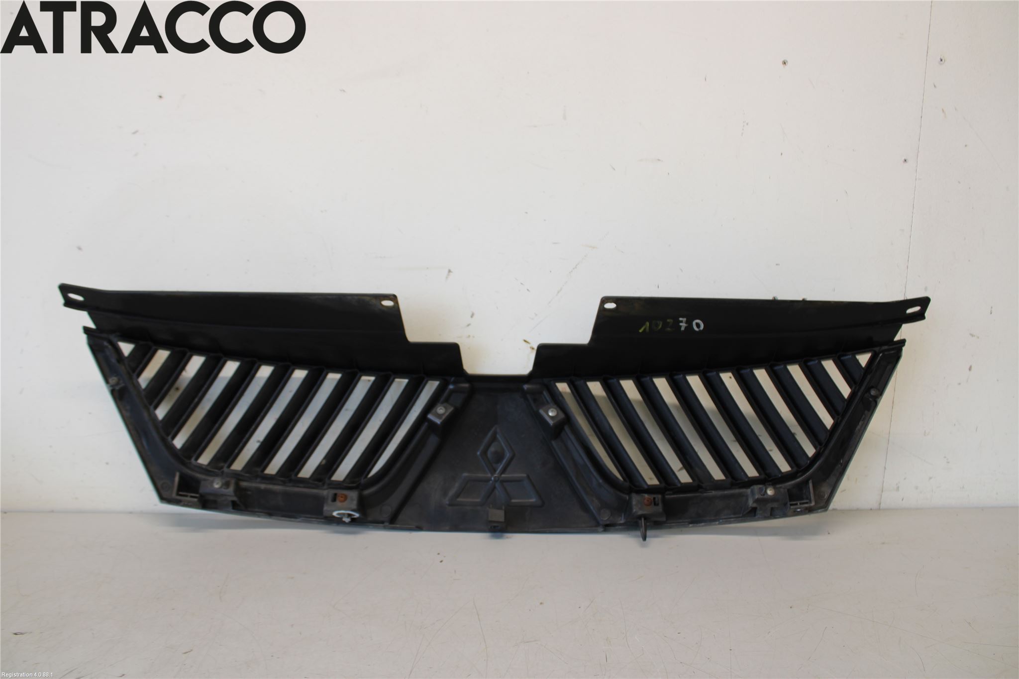 Mitsubishi OUTLANDER 07-12 Grill Komplett