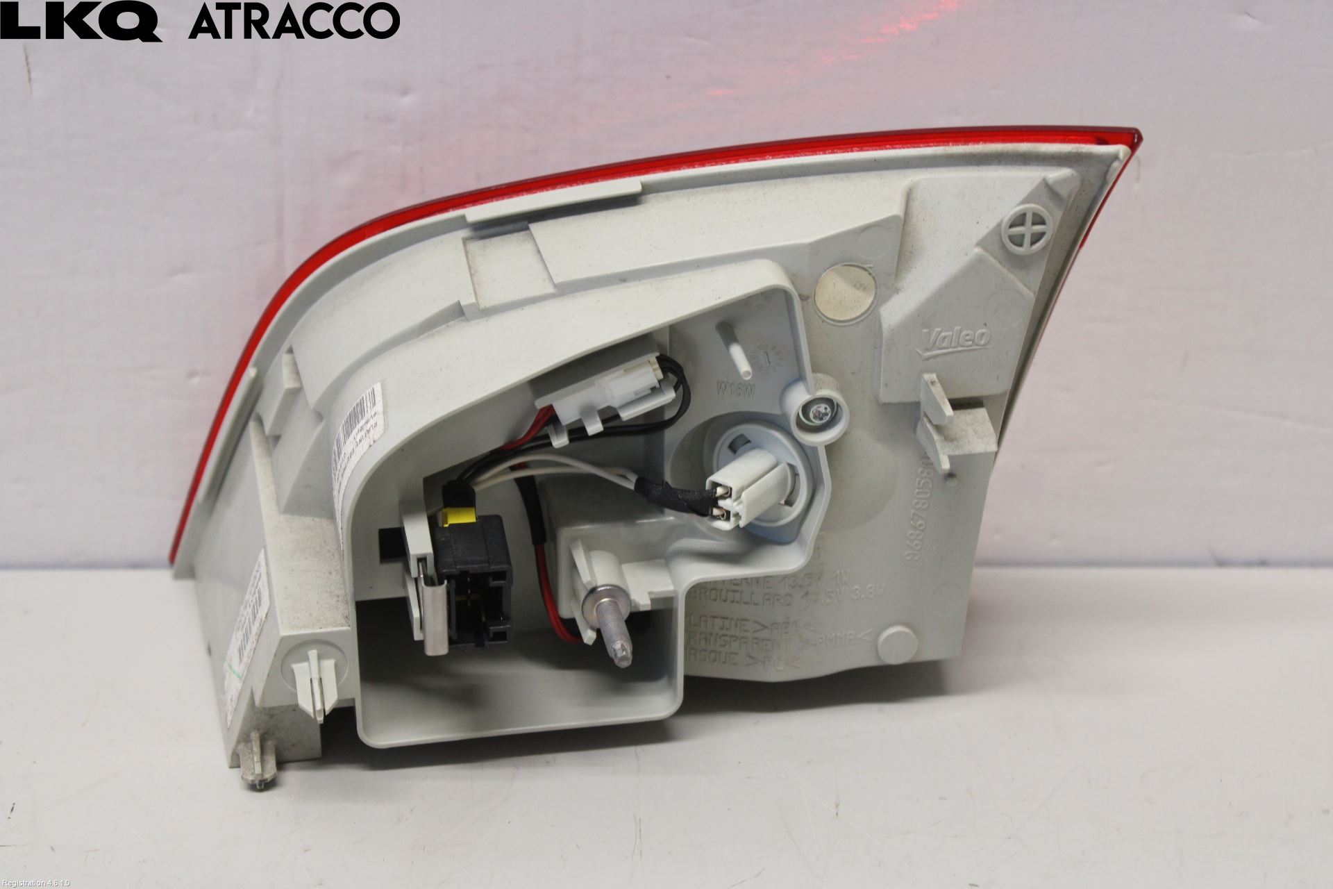 Peugeot 508 11-18 Baklykt Venstre  På Luke(Indre