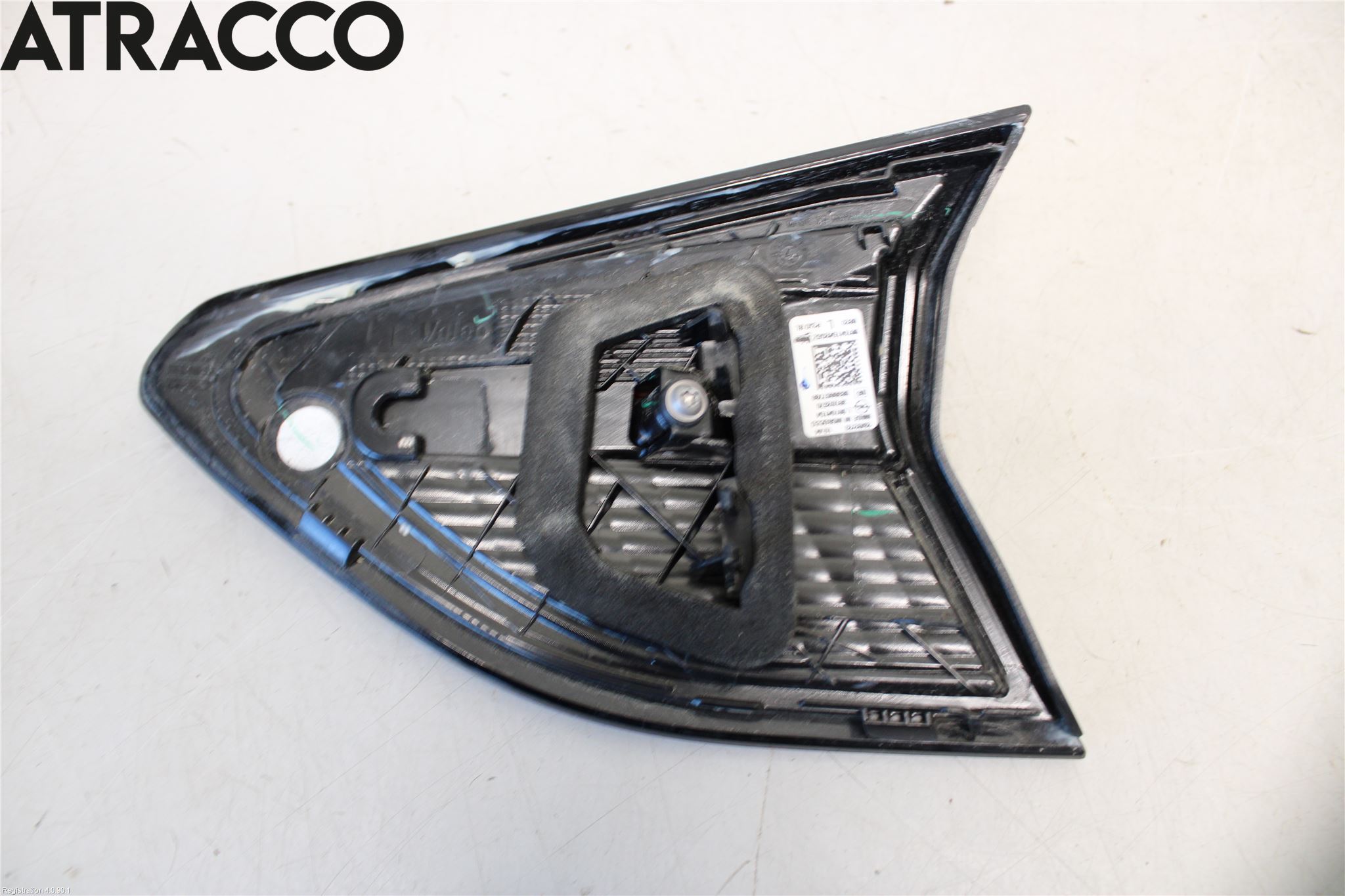 Opel CORSA F, CORSA-E 20- Baklykt Venstre  På Luke(Indre