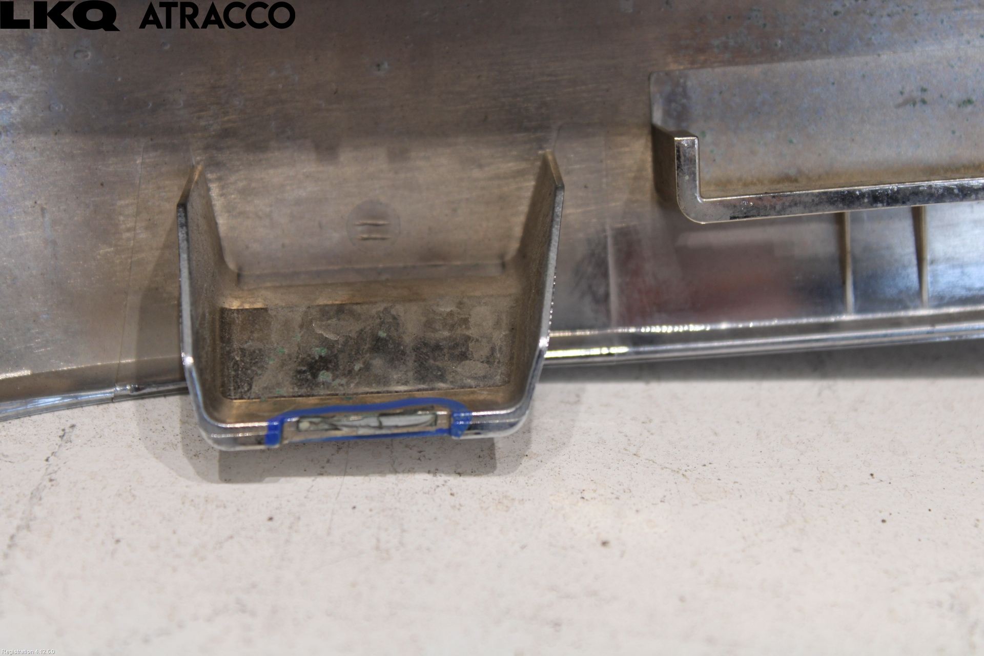 Tesla MODEL S 13- Grilldel Midt