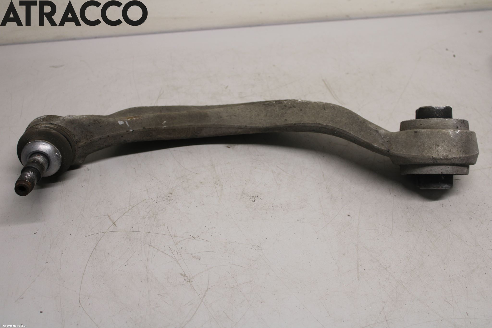 BMW 5 F10/F11/F18 09-17 Bærearm Foran Venstre Nedre