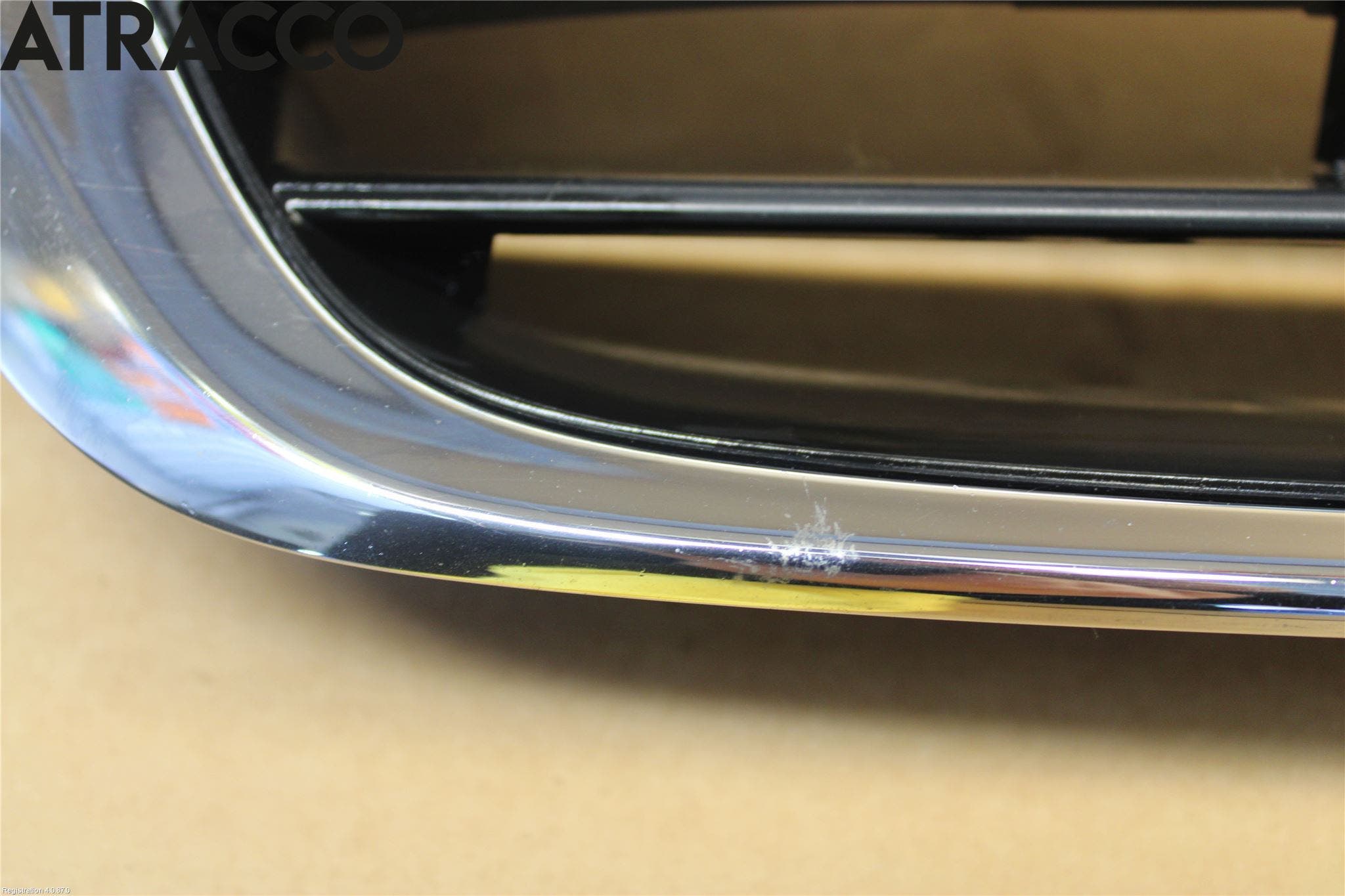 Honda CR-V 02-06 Grilldel Midt