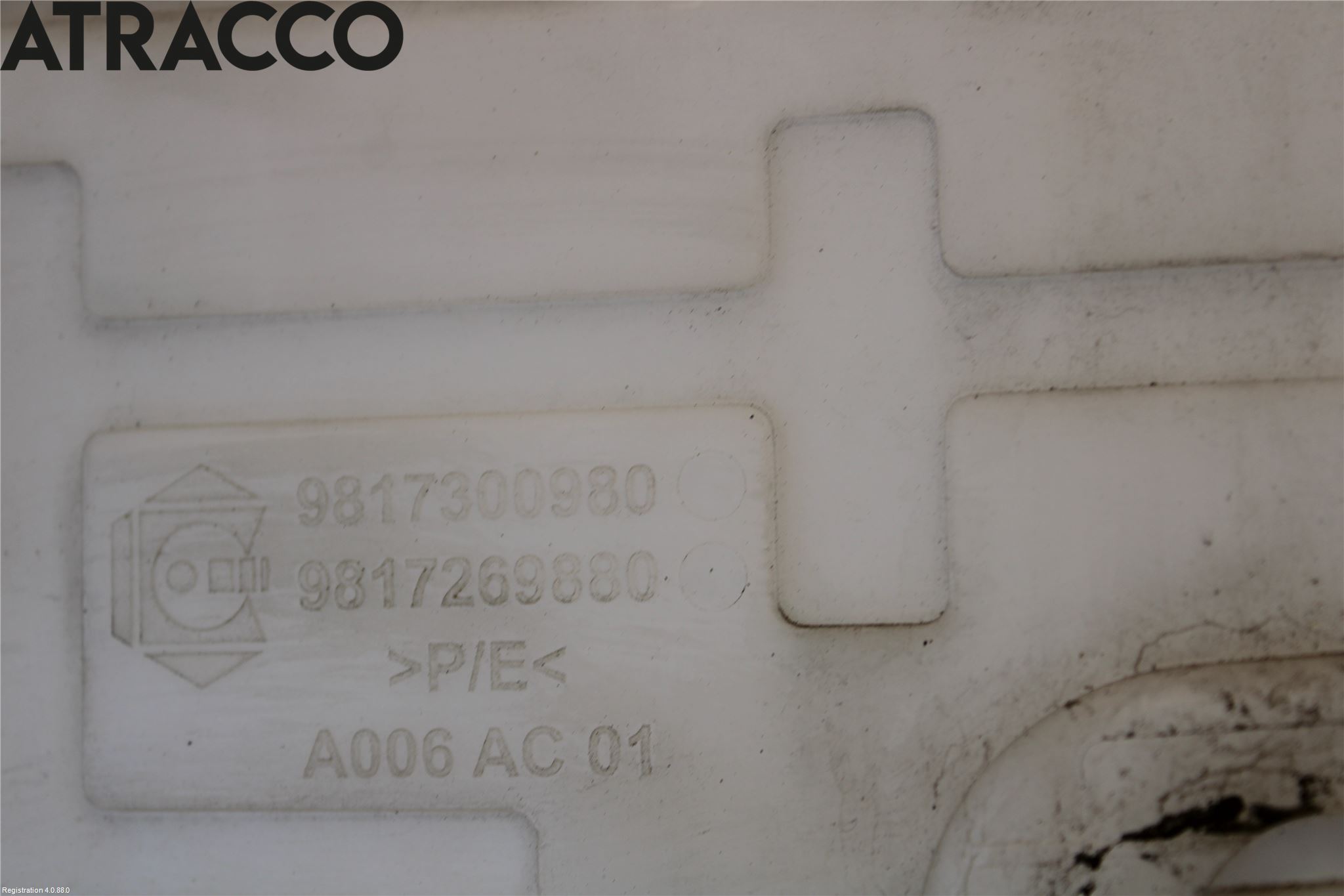 Peugeot 308 14-21 Spylerbeholder Frontrute