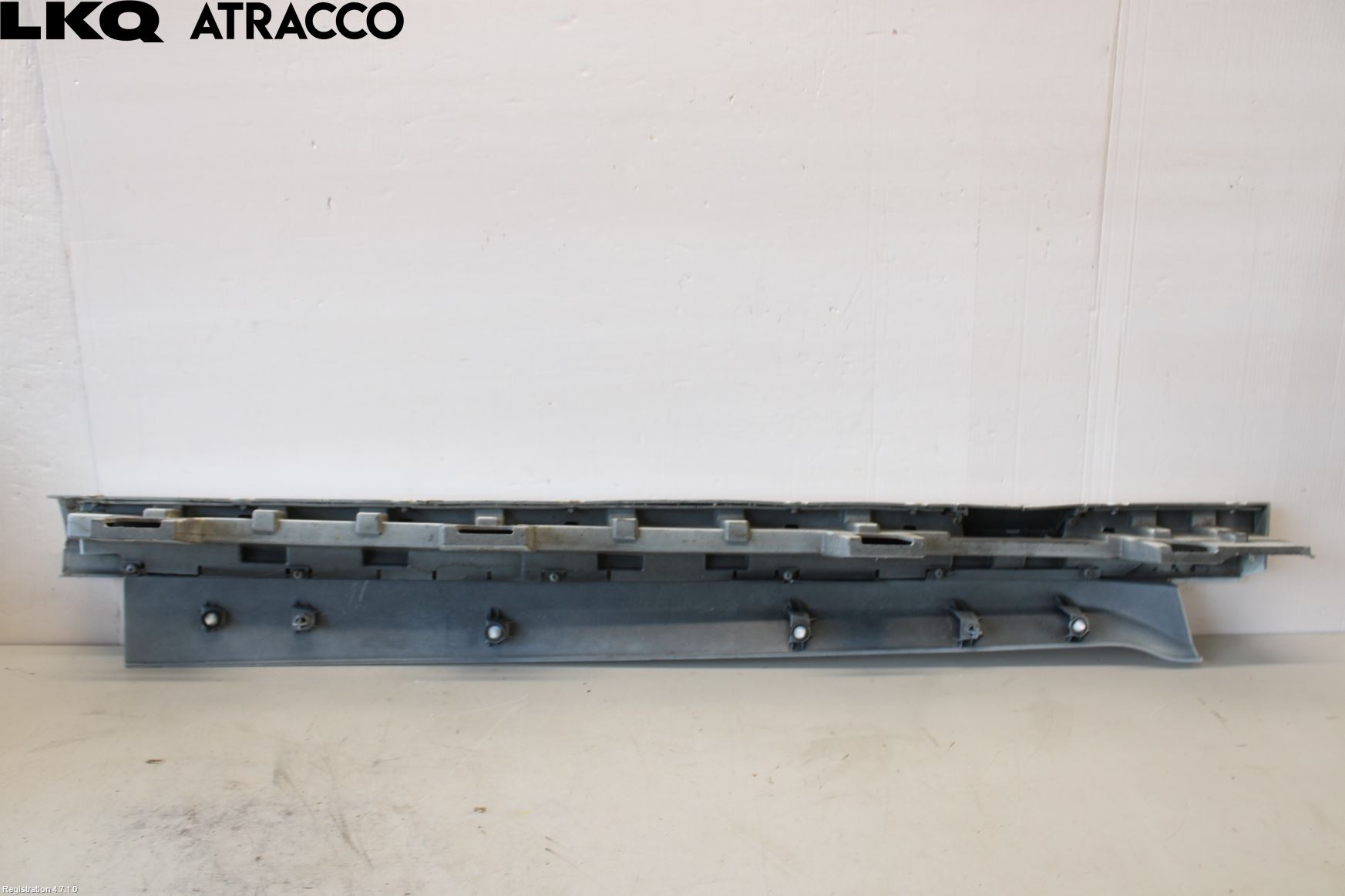 Ford TRANSIT CONNECT 09-13 Kanalskjørt Høyre