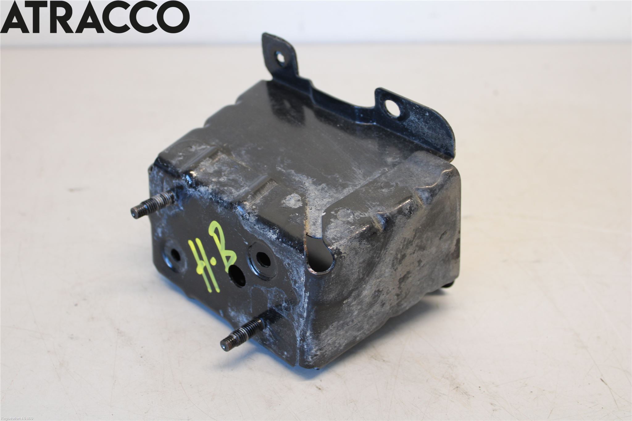 Nissan LEAF 18- Støtfanger Bak Feste