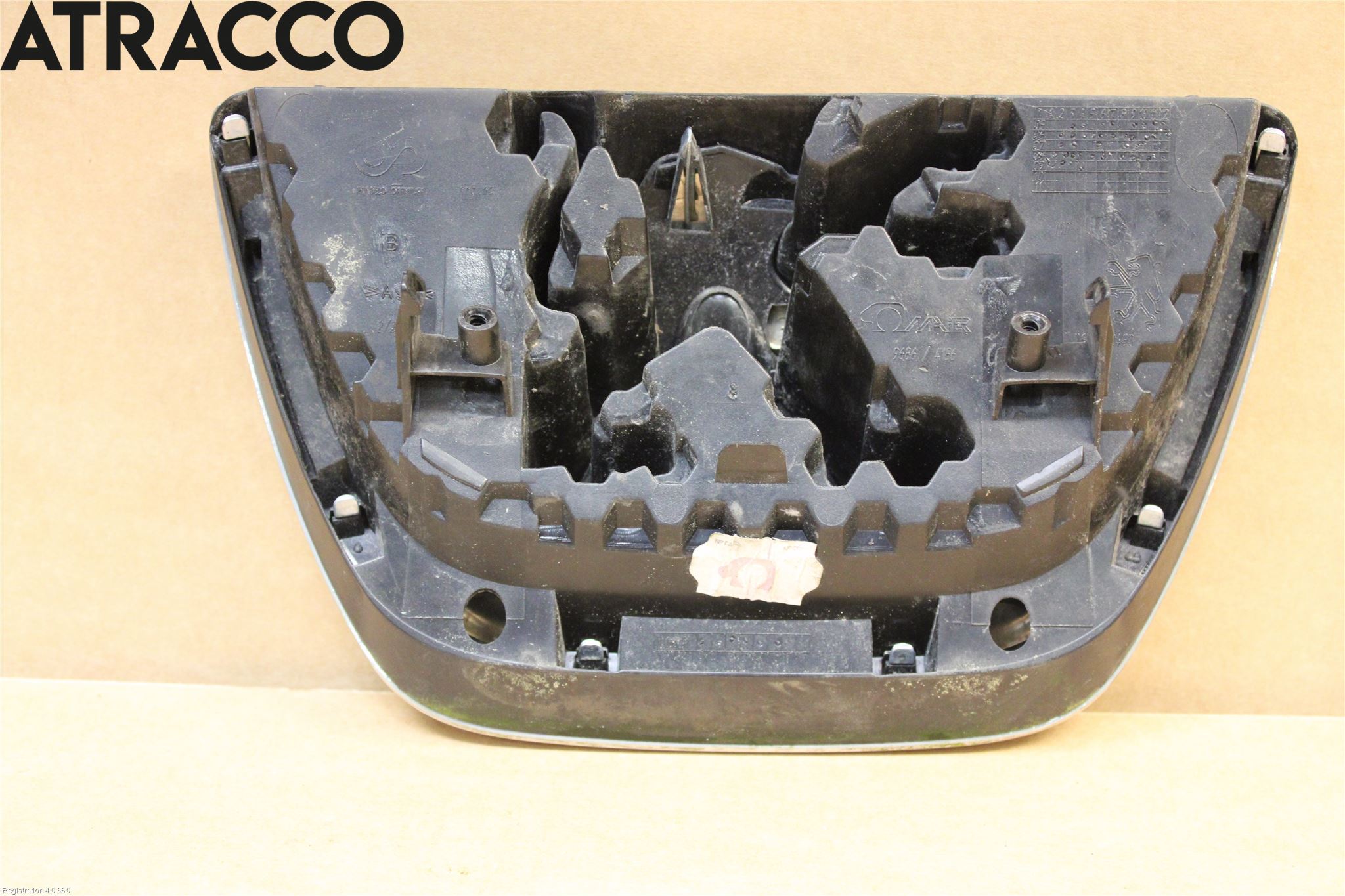 Peugeot PARTNER 08-15 Emblem