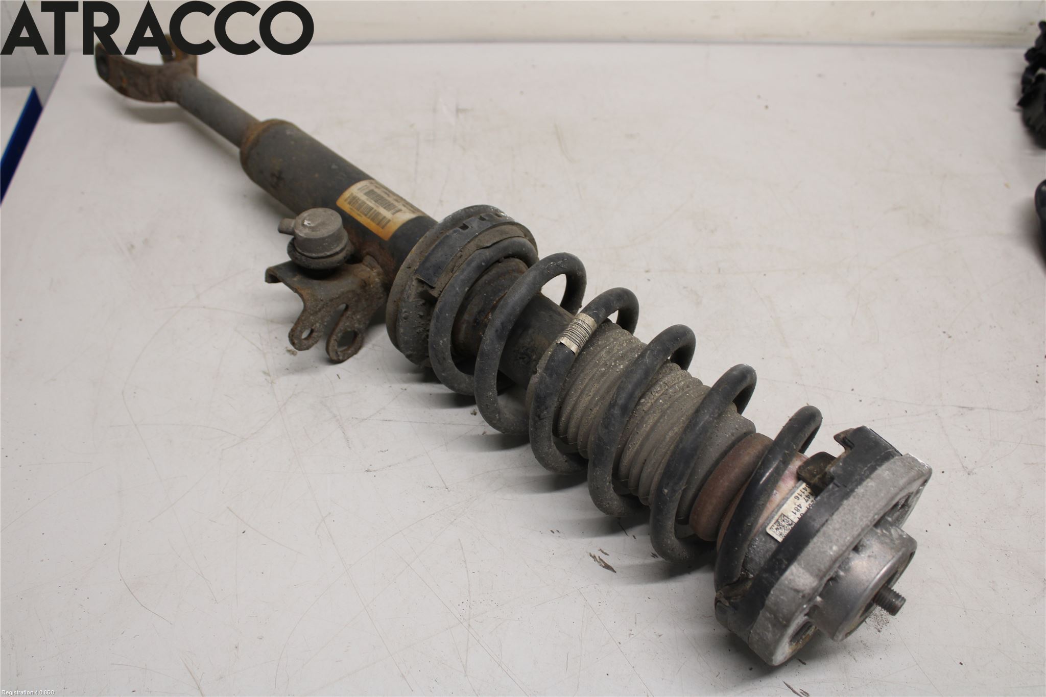 BMW 5 F10/F11/F18 09-17 Fjærbein Foran Venstre