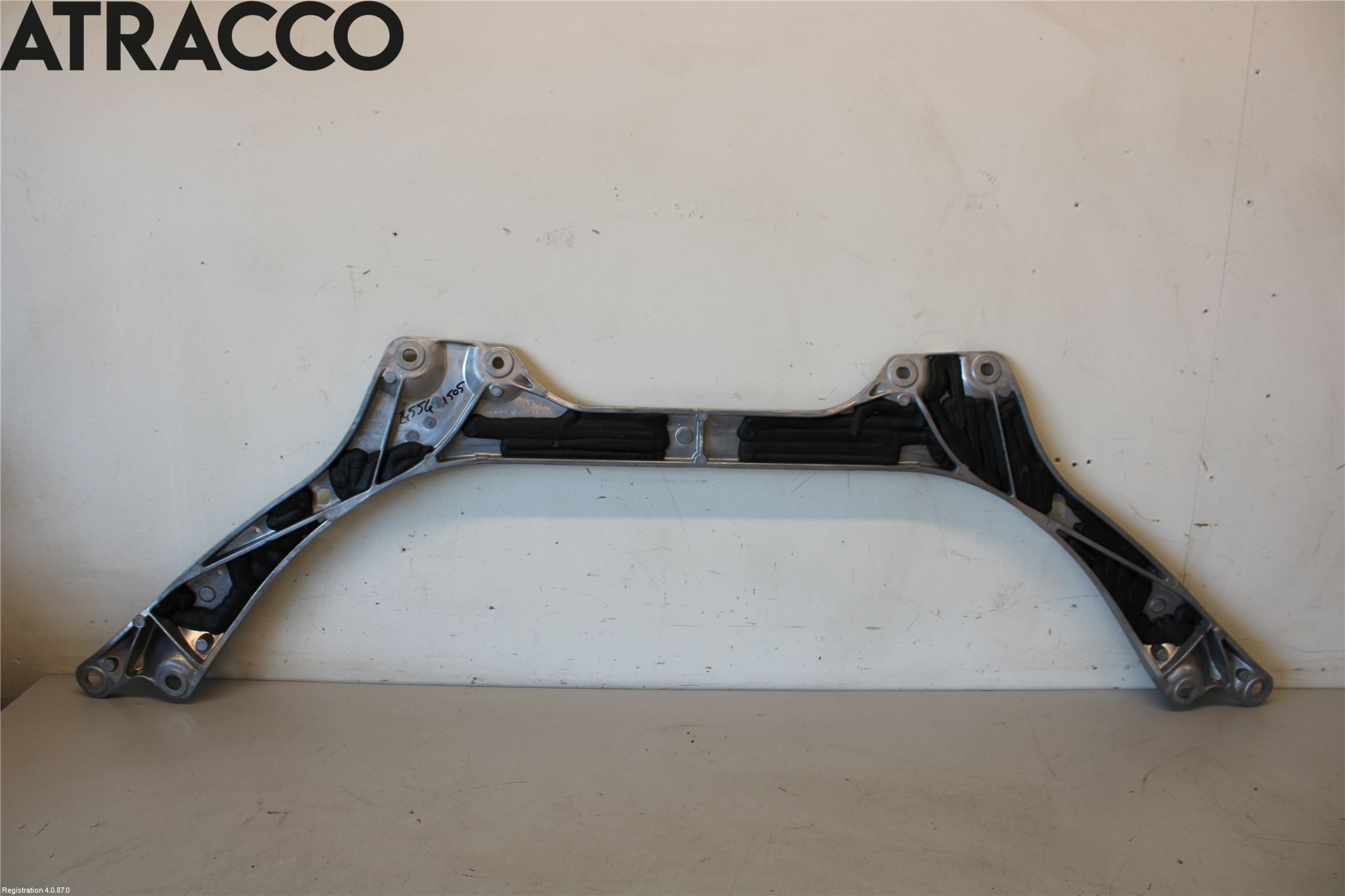 BMW 5 G30/G31/F90 17-23 Fjærbeinstag