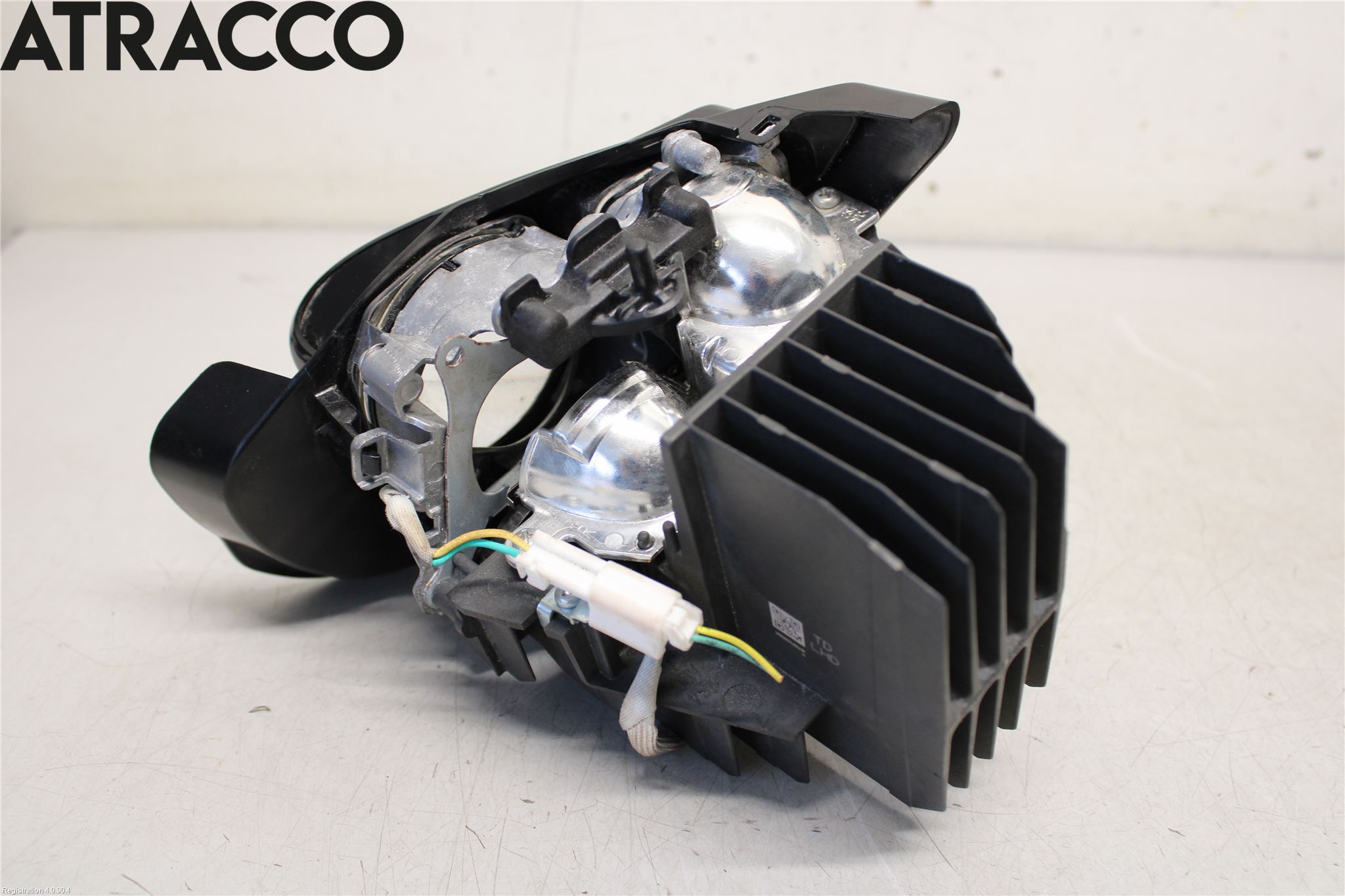 Toyota AURIS 13-19 Frontlykt Høyre