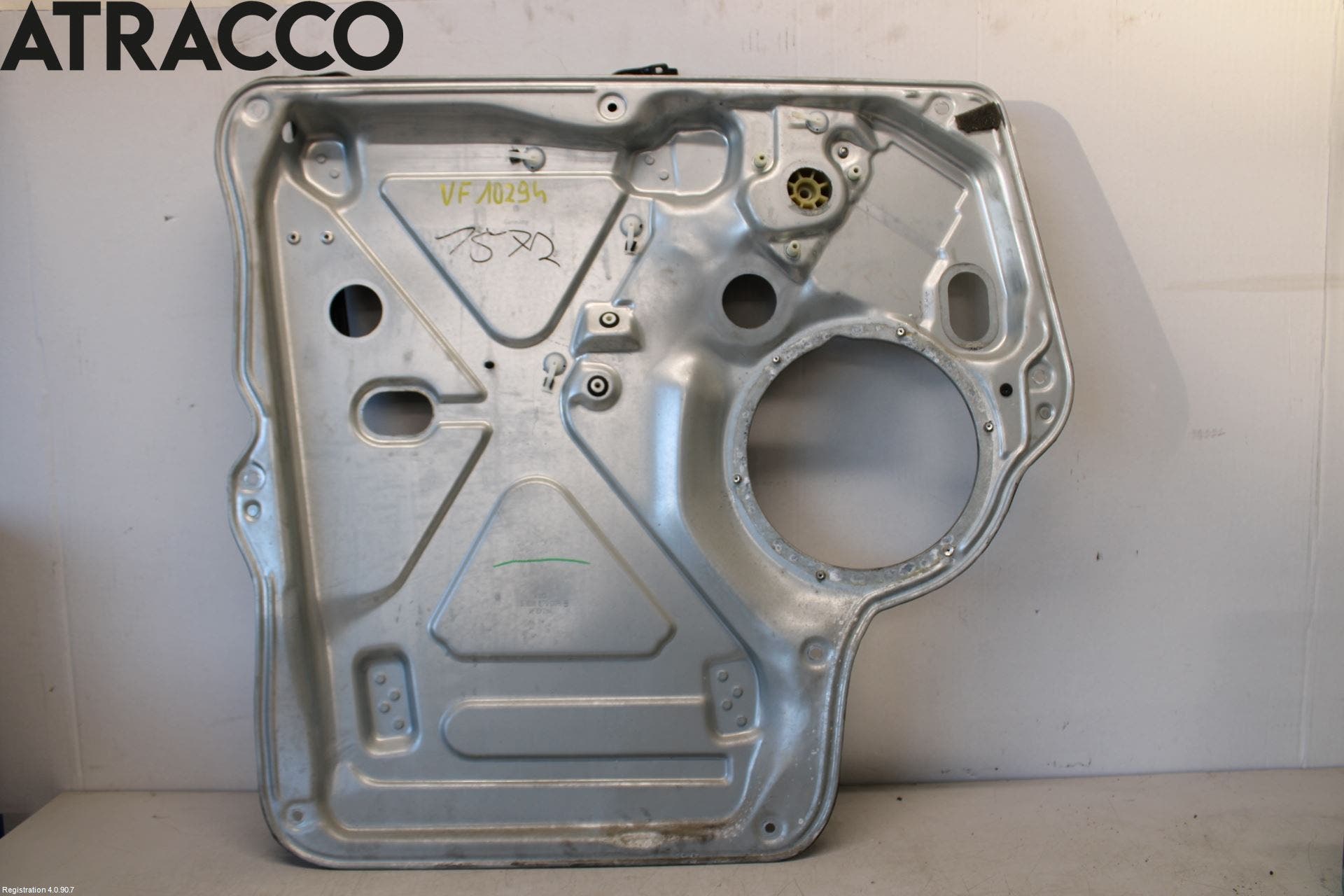 Volkswagen VW TRANSP/CARAVELLE (T5) 04-15 Vindusheis